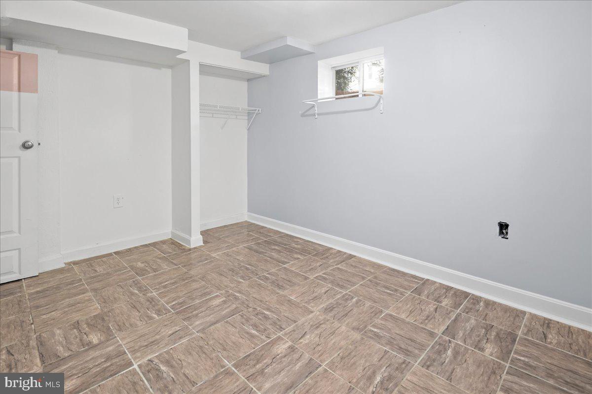 MT RAINIER - Residential