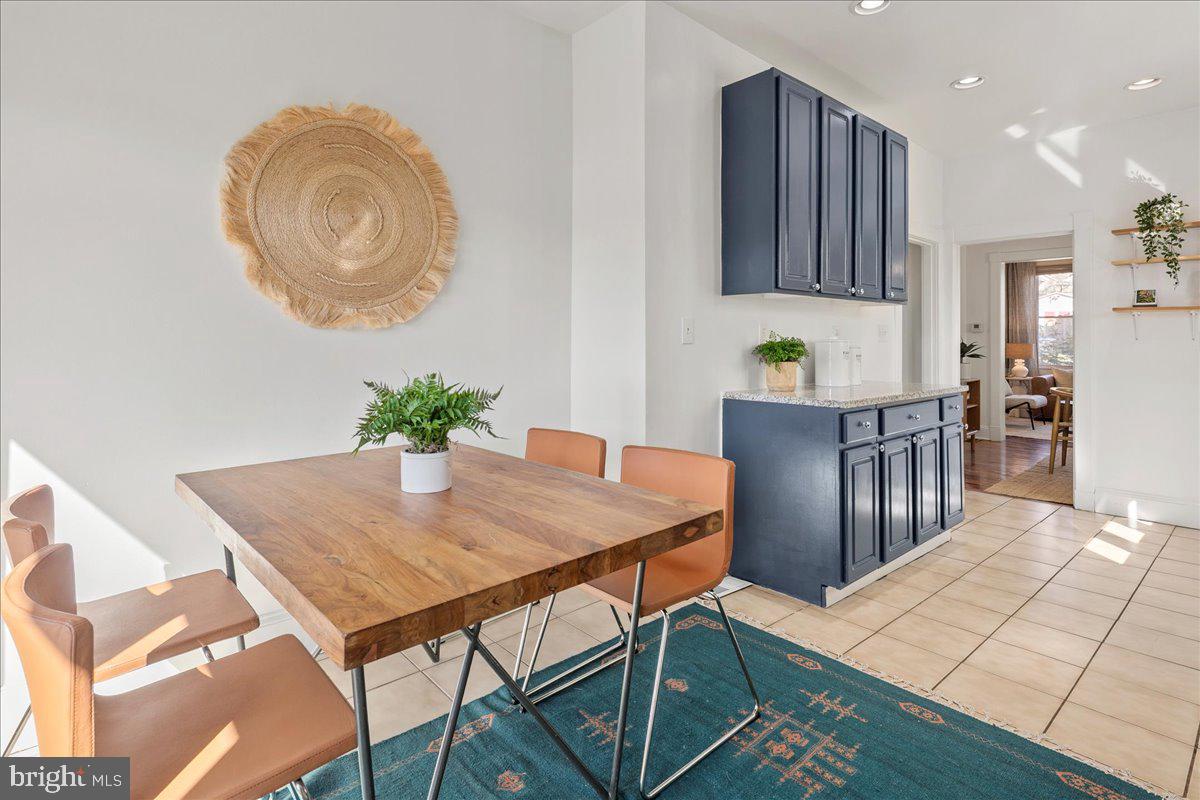 MT RAINIER - Residential