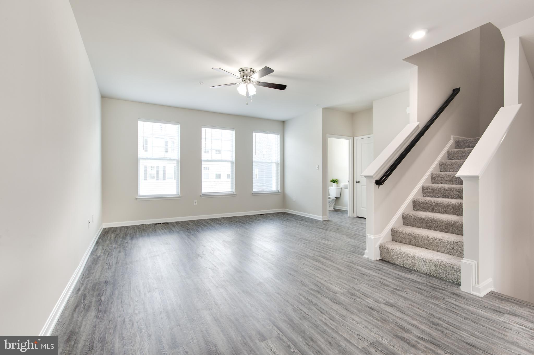 PARKSIDE - Residential Lease