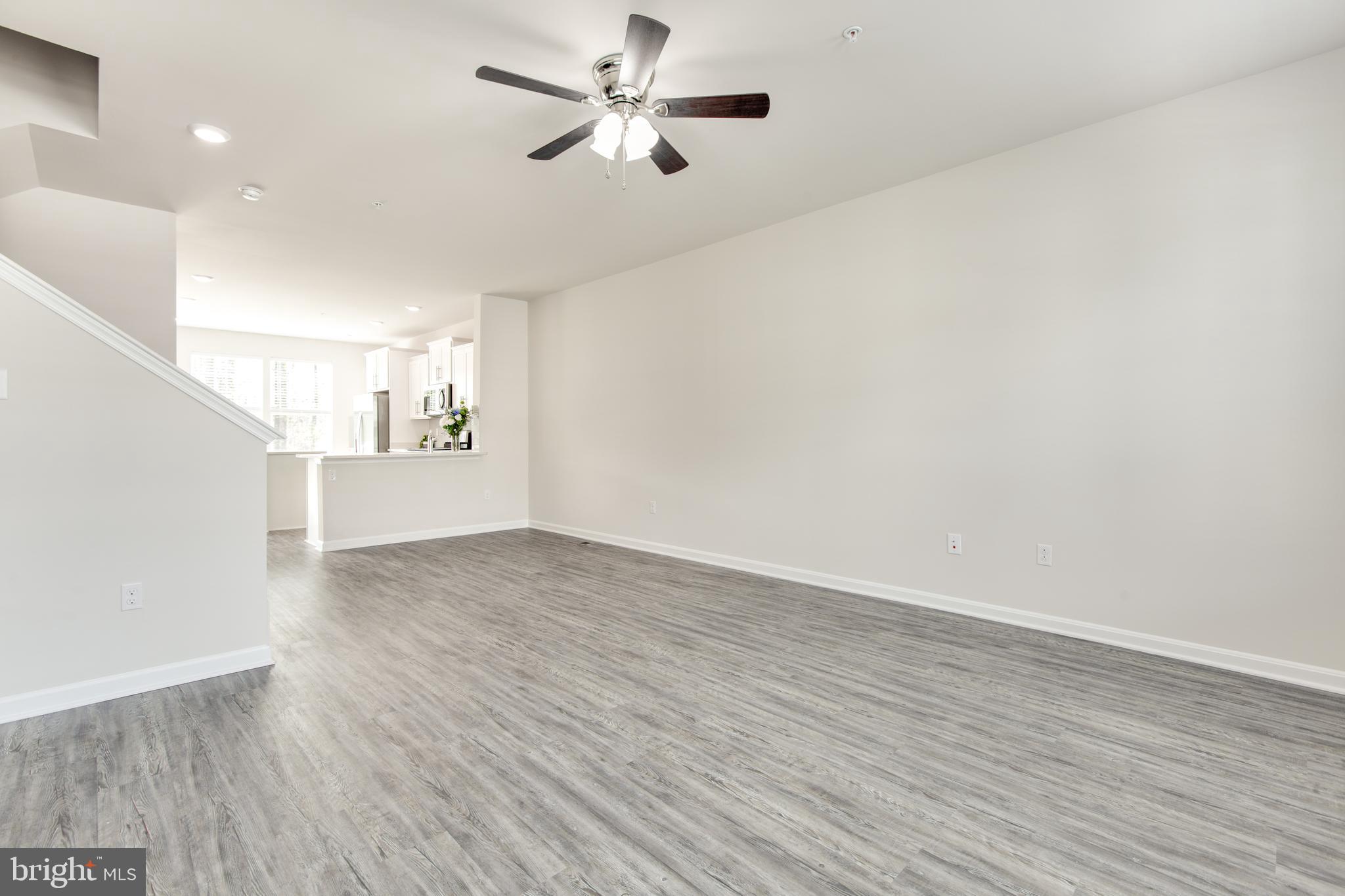 PARKSIDE - Residential Lease