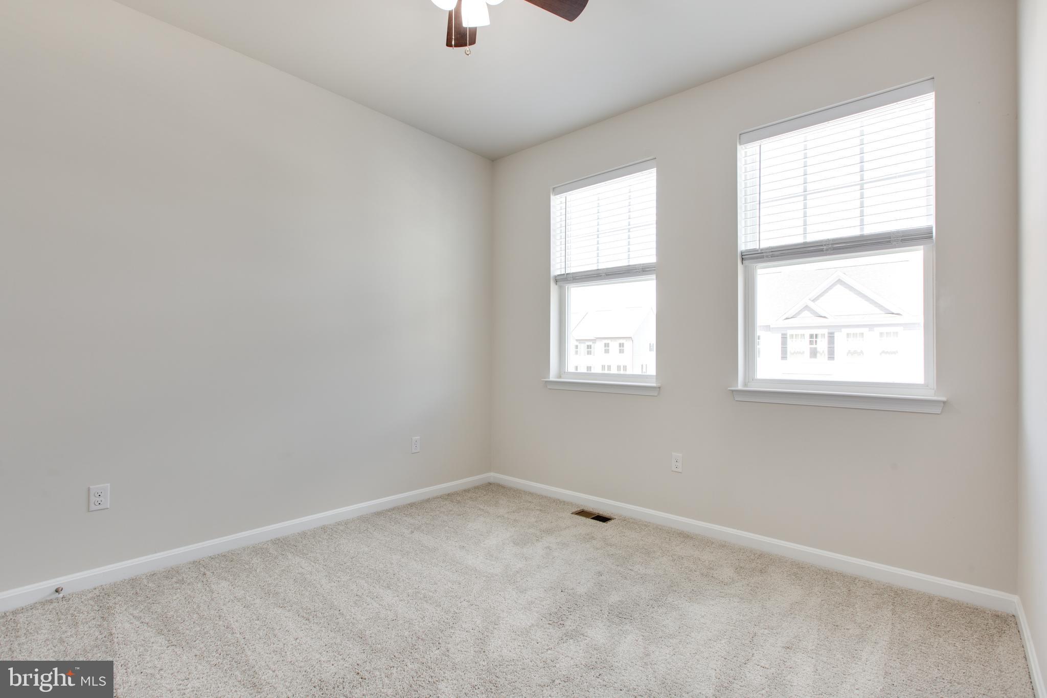 PARKSIDE - Residential Lease