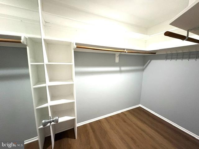 FARMINGDALE - Residential