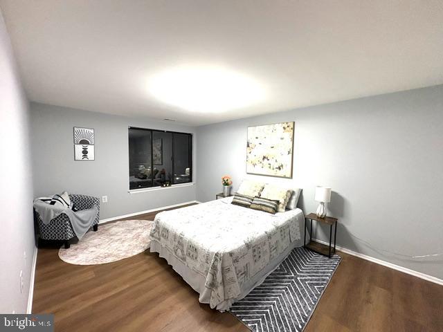 FARMINGDALE - Residential