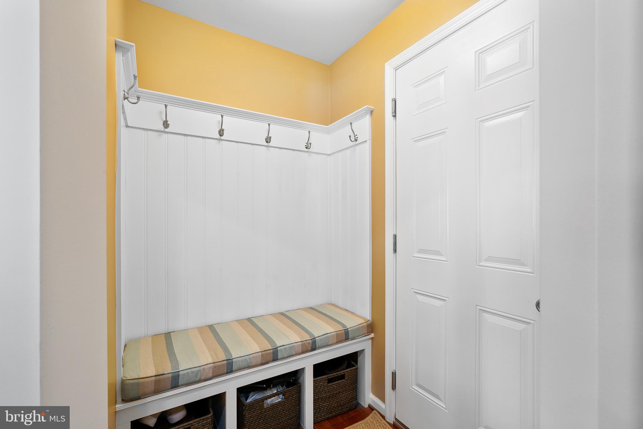 BAY VIEW WOODS - Residential