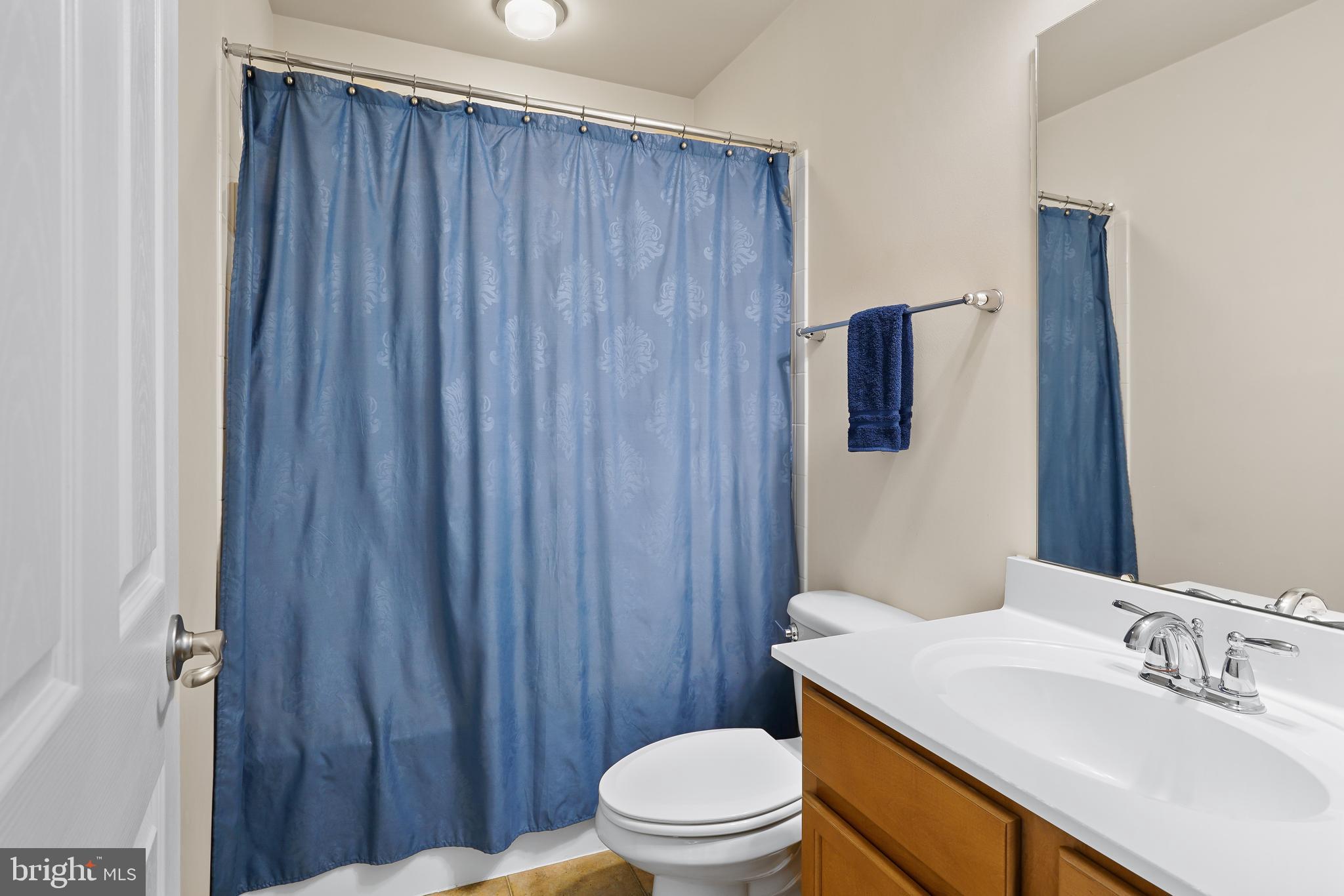 BAY VIEW WOODS - Residential