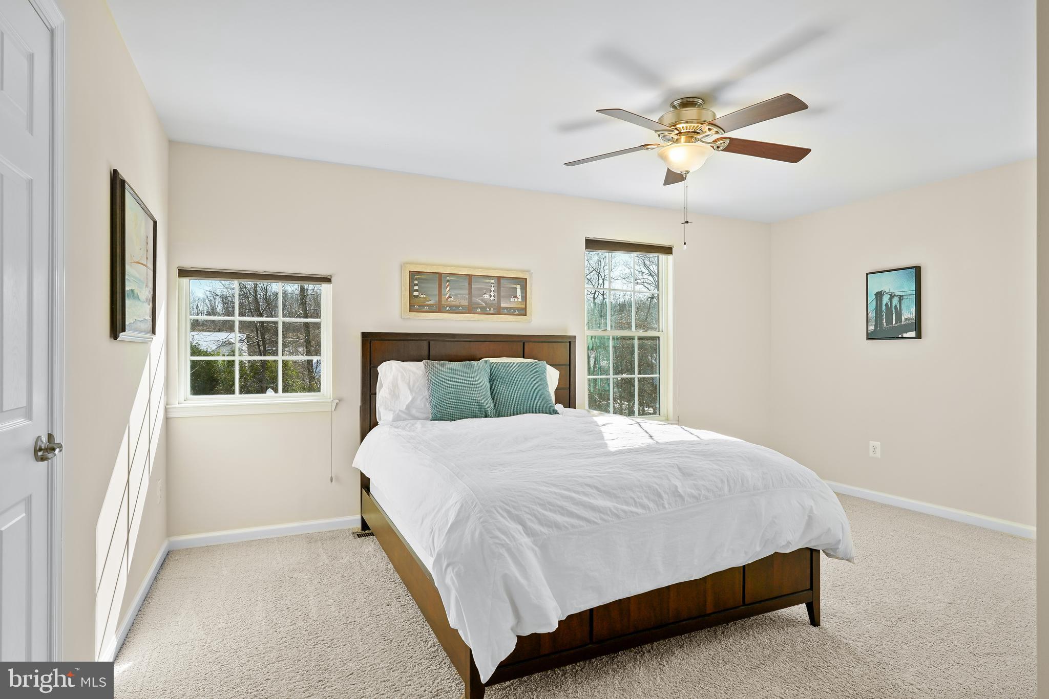 BAY VIEW WOODS - Residential