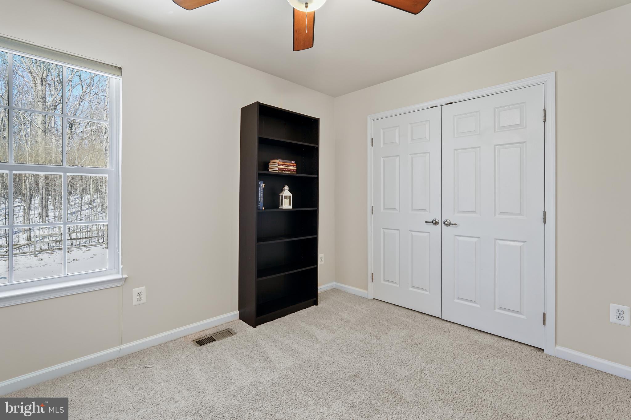 BAY VIEW WOODS - Residential