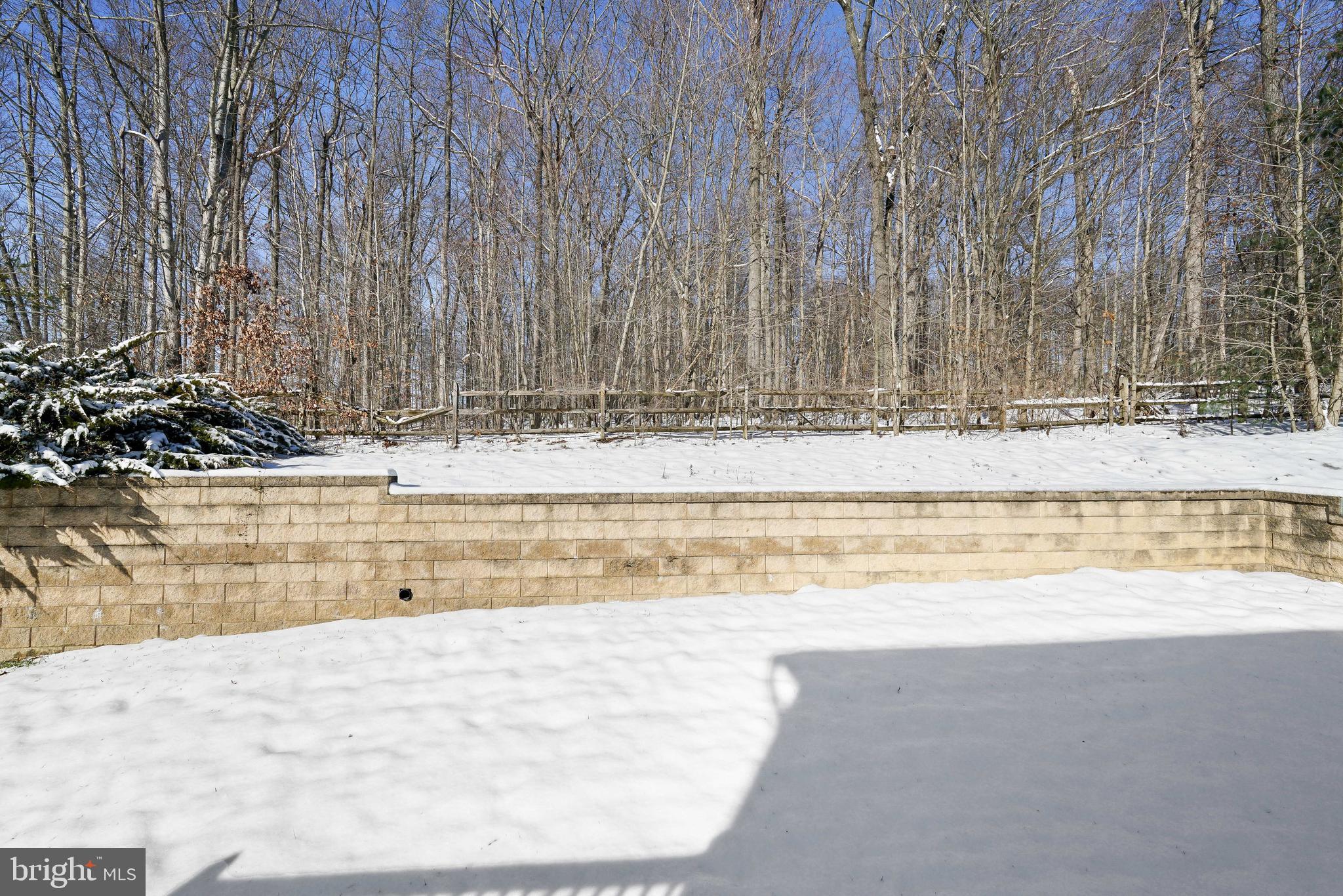 BAY VIEW WOODS - Residential