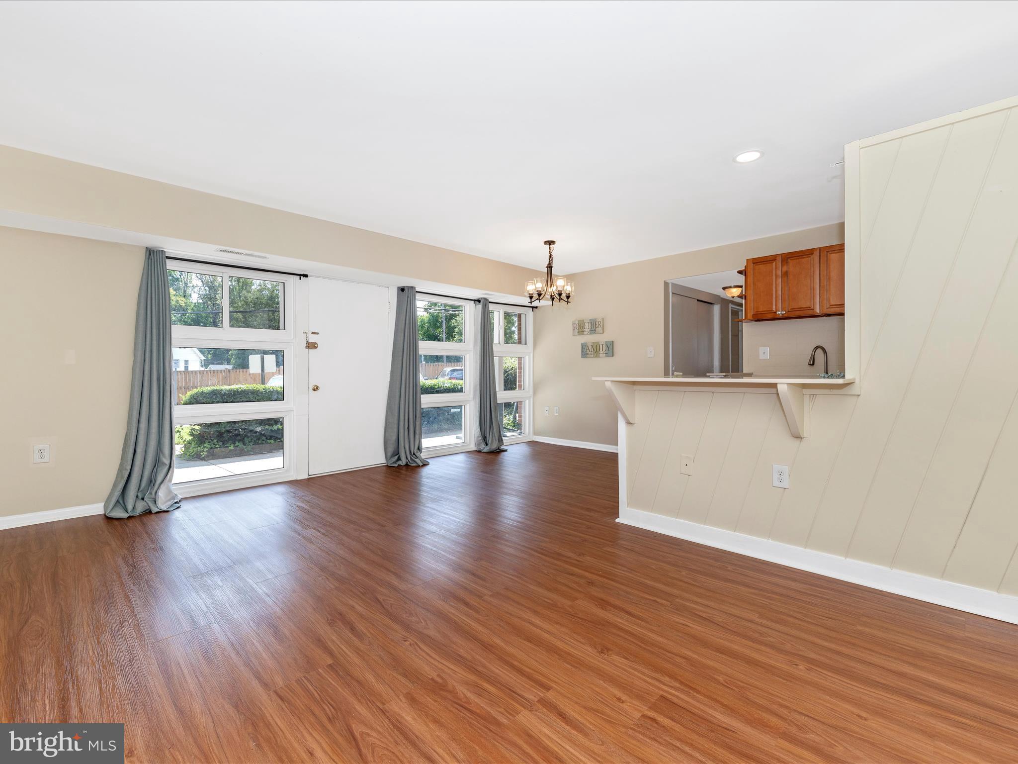 3411 UNIVERSITY BOULEVARD W 103