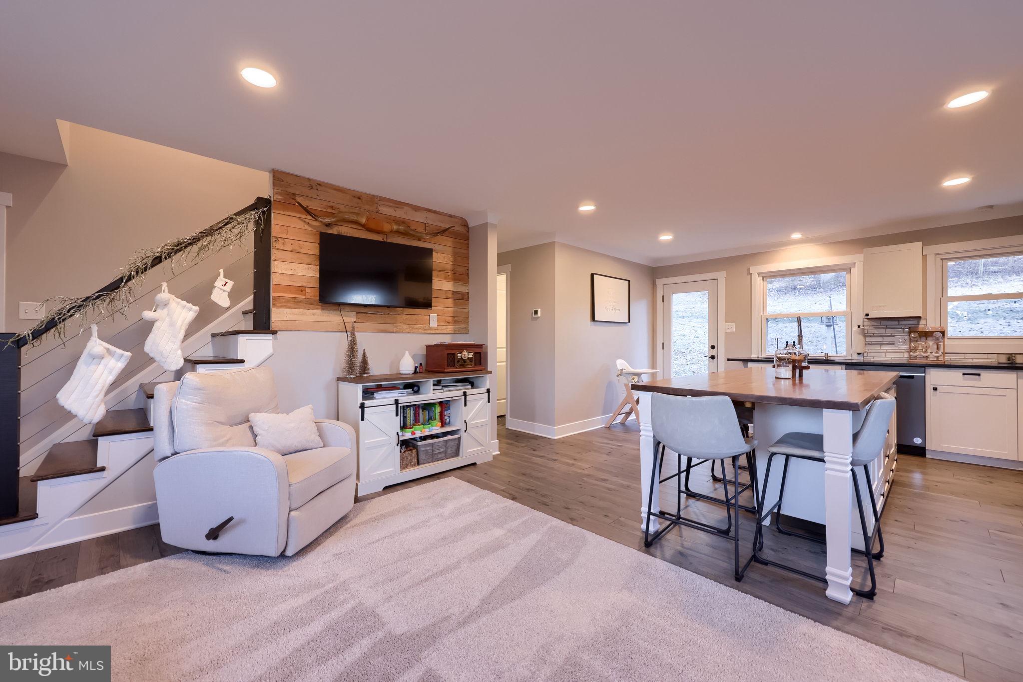 CONESTOGA - Residential