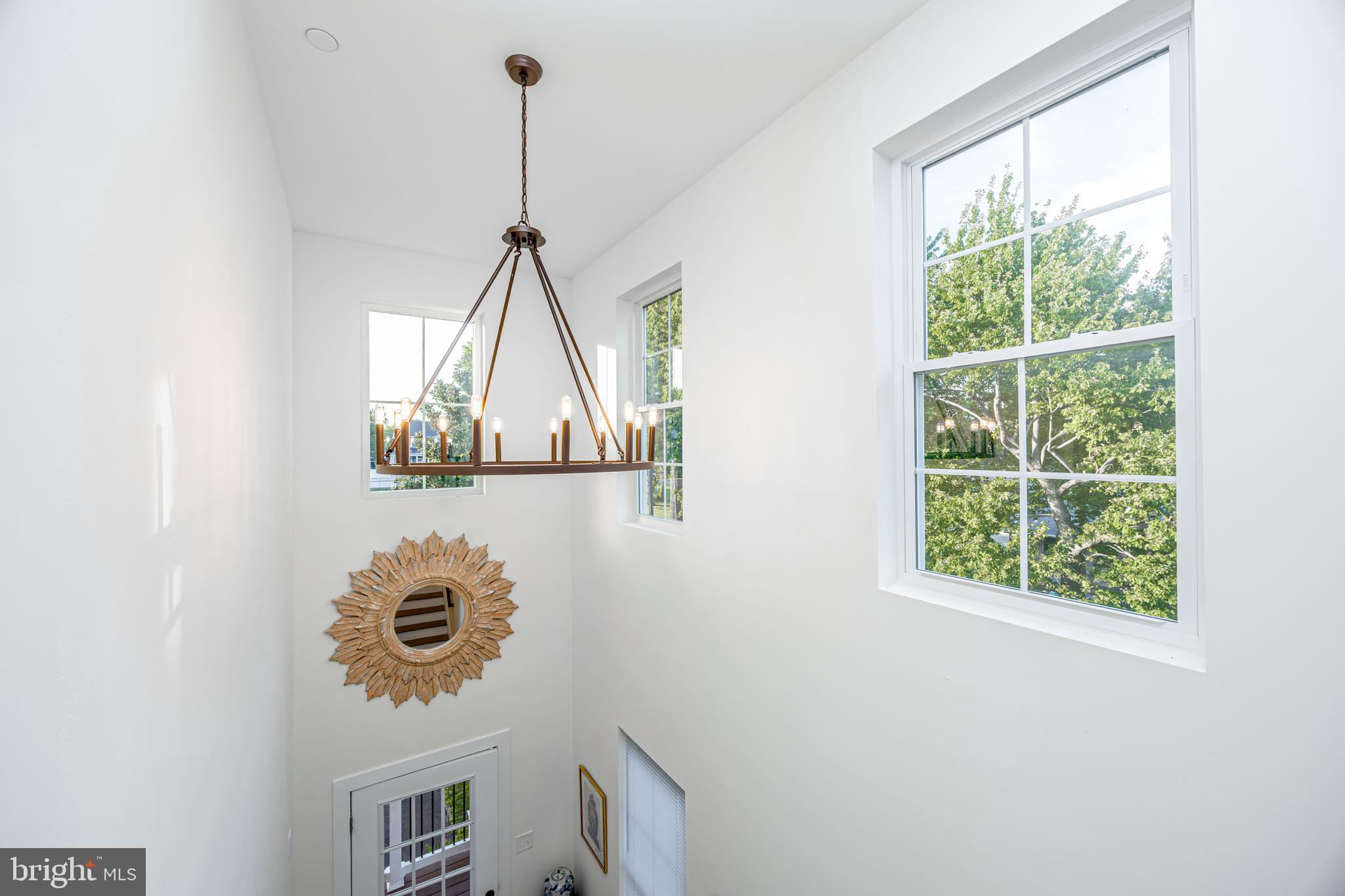 LONG BEACH ESTATES - Residential