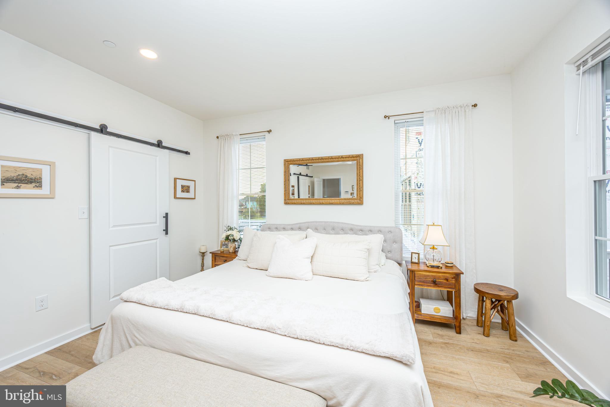 LONG BEACH ESTATES - Residential