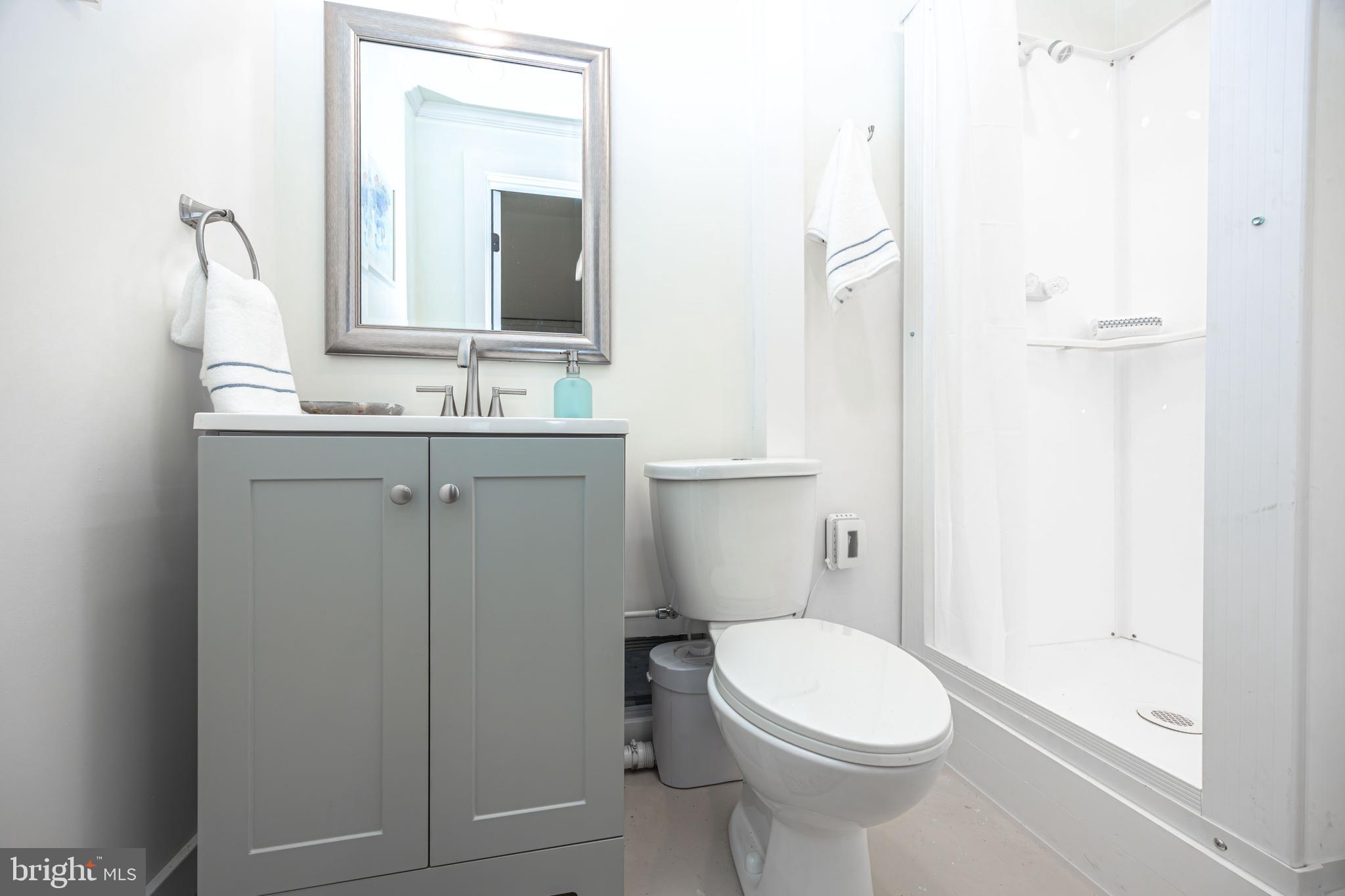 LONG BEACH ESTATES - Residential