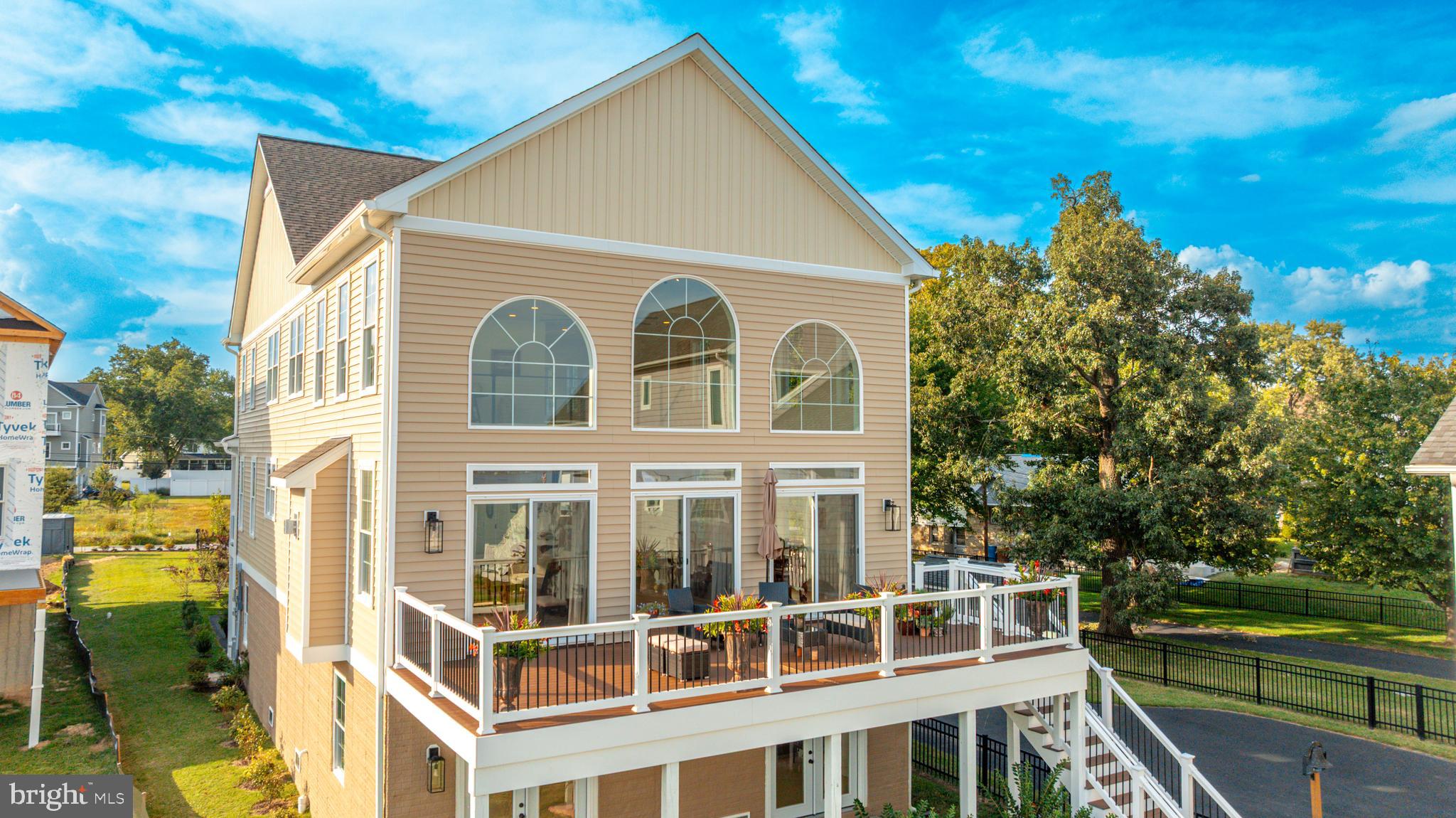 LONG BEACH ESTATES - Residential