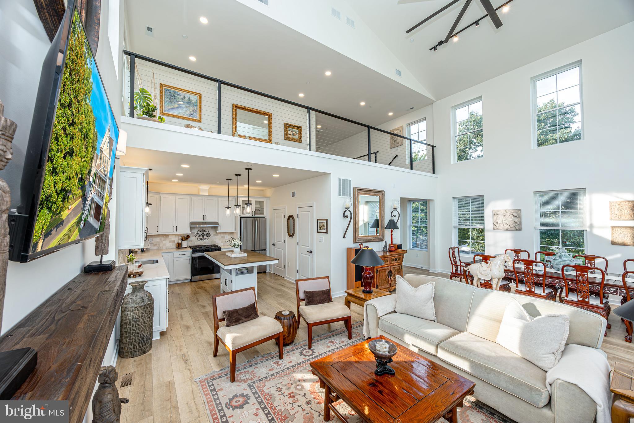 LONG BEACH ESTATES - Residential