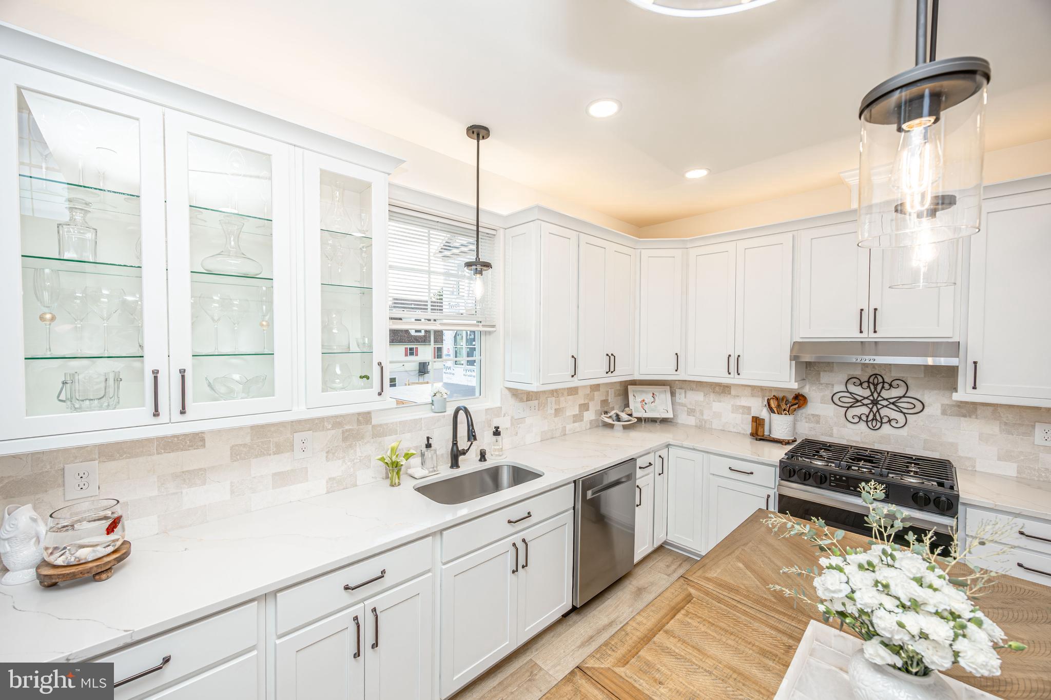 LONG BEACH ESTATES - Residential