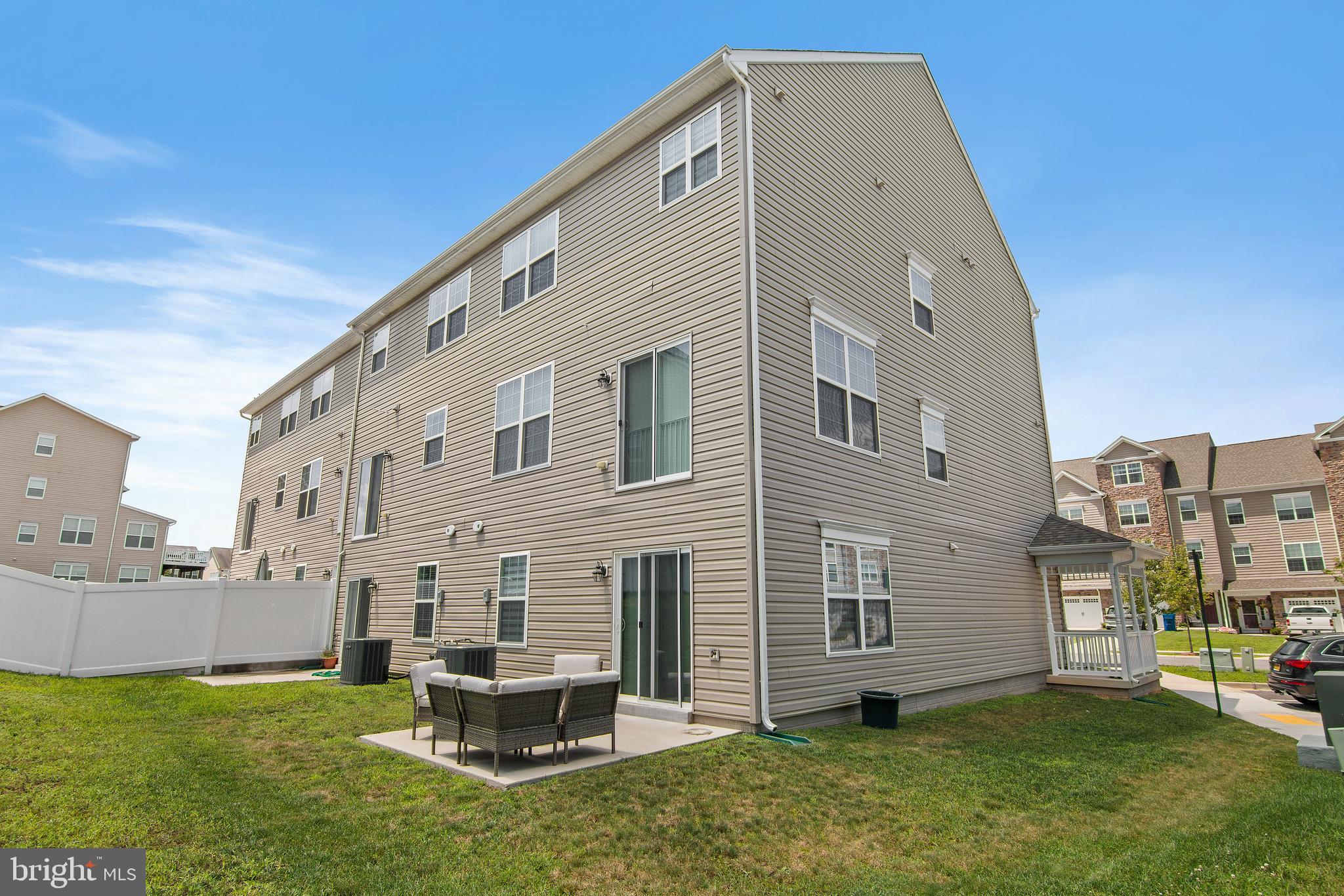 PRINCE FREDERICK CROSSING - Residential