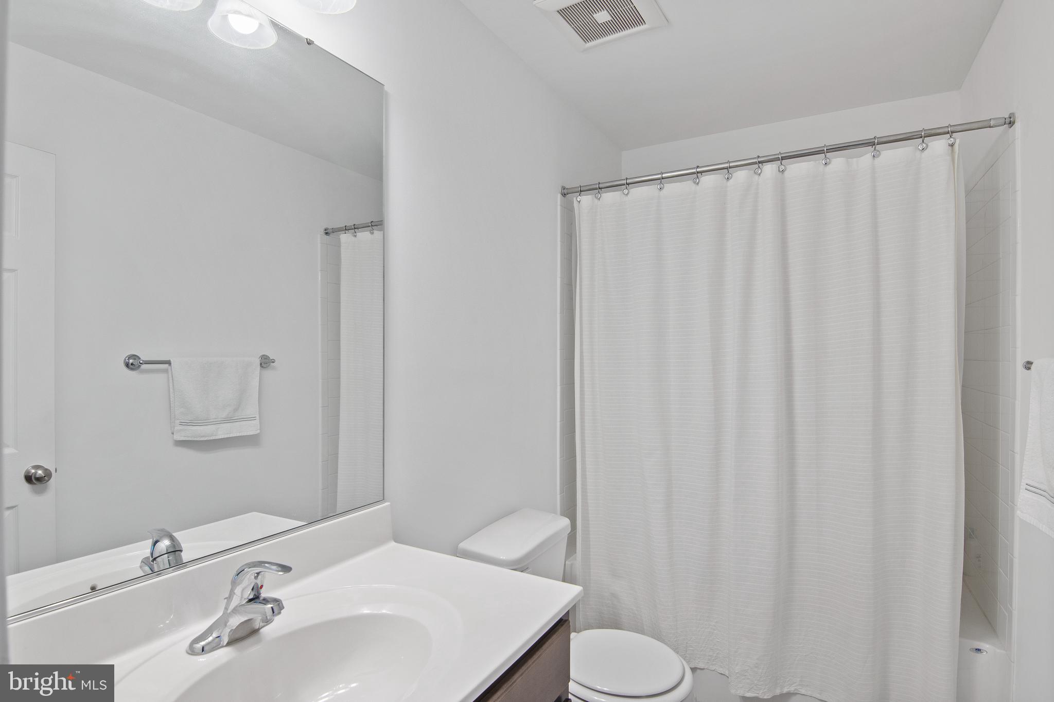 PRINCE FREDERICK CROSSING - Residential