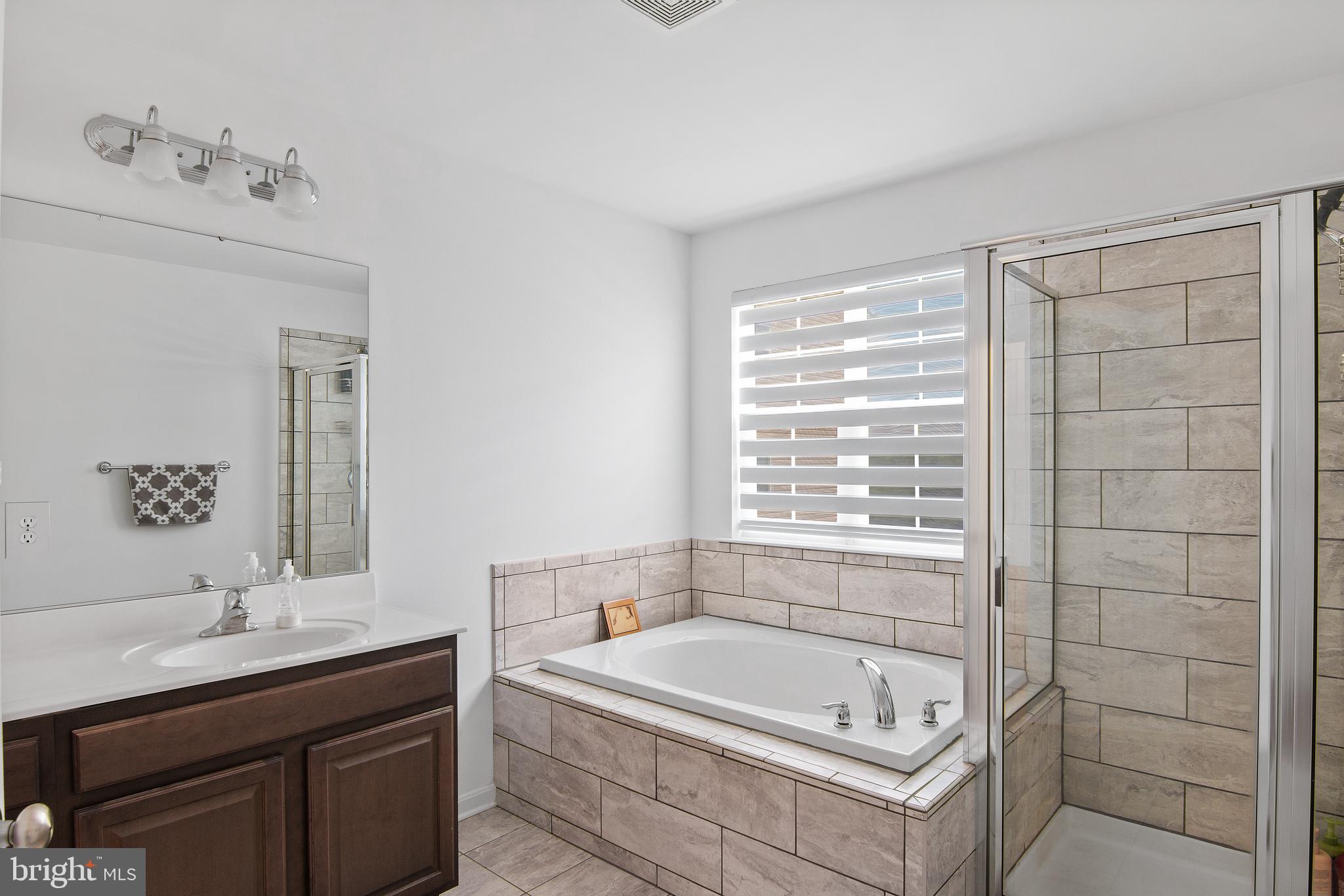 PRINCE FREDERICK CROSSING - Residential