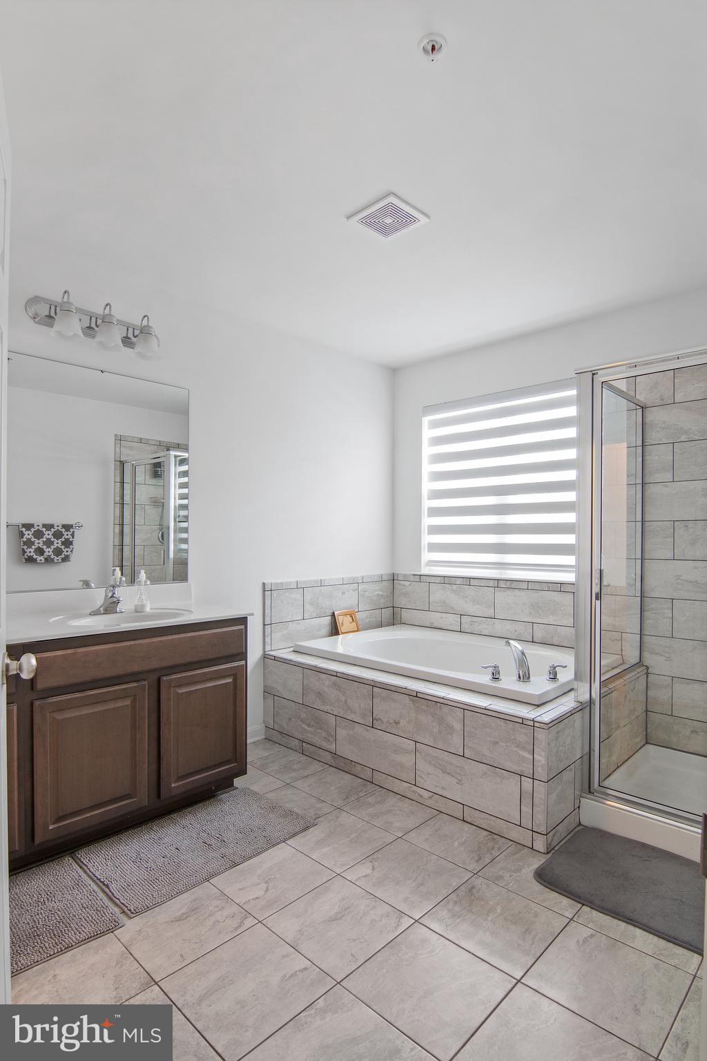 PRINCE FREDERICK CROSSING - Residential