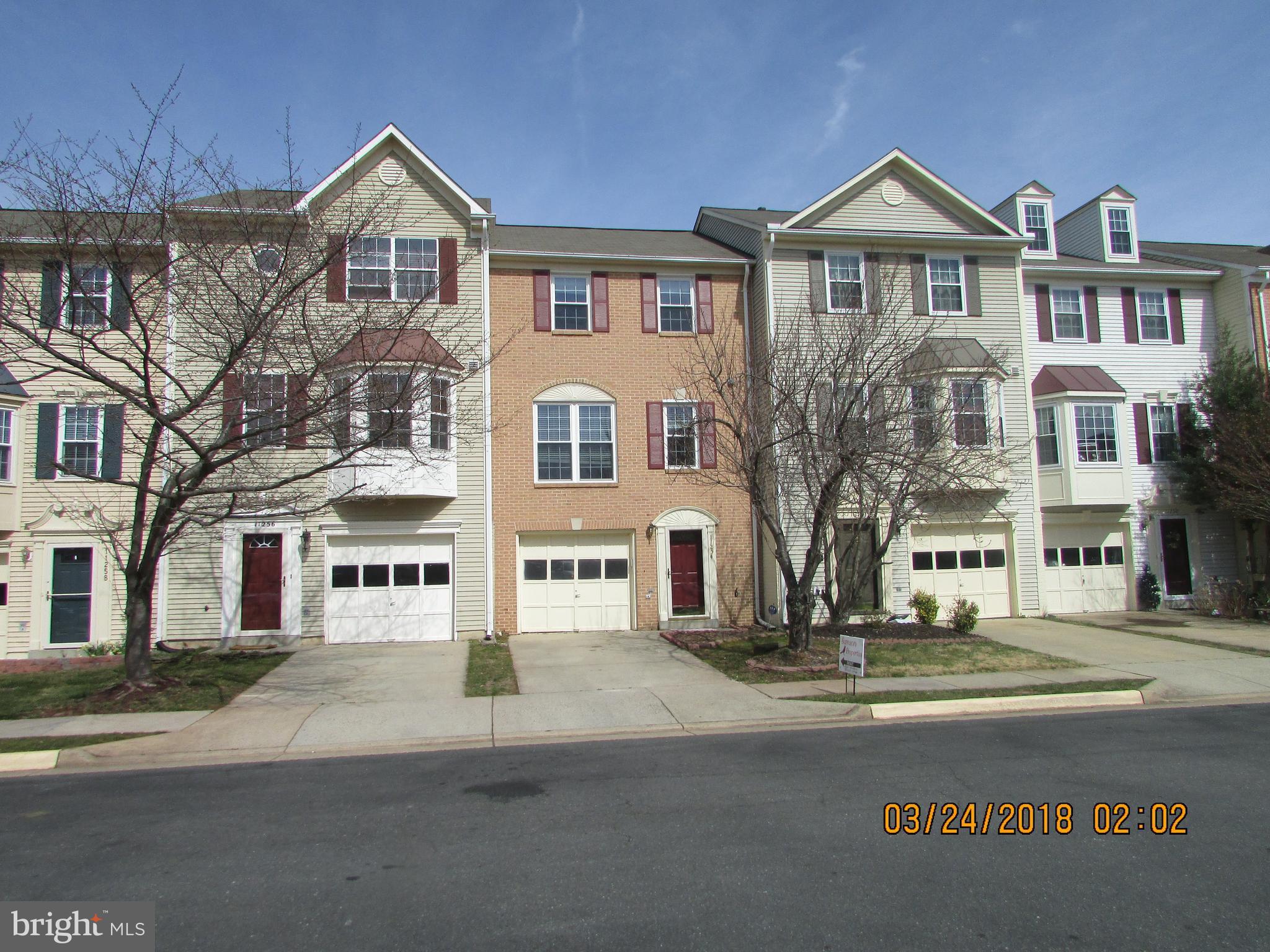 PARADISE - Residential Lease