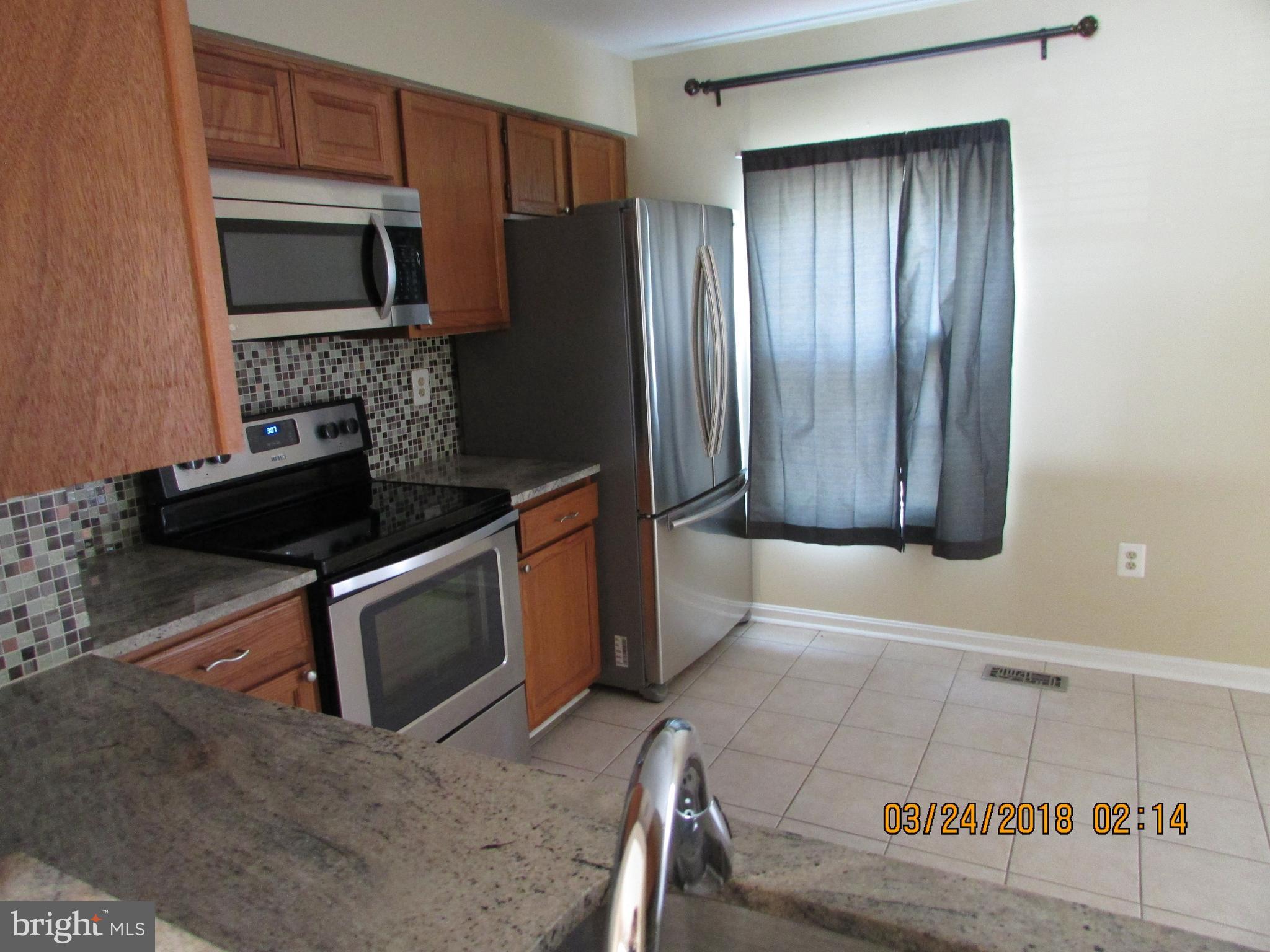 PARADISE - Residential Lease