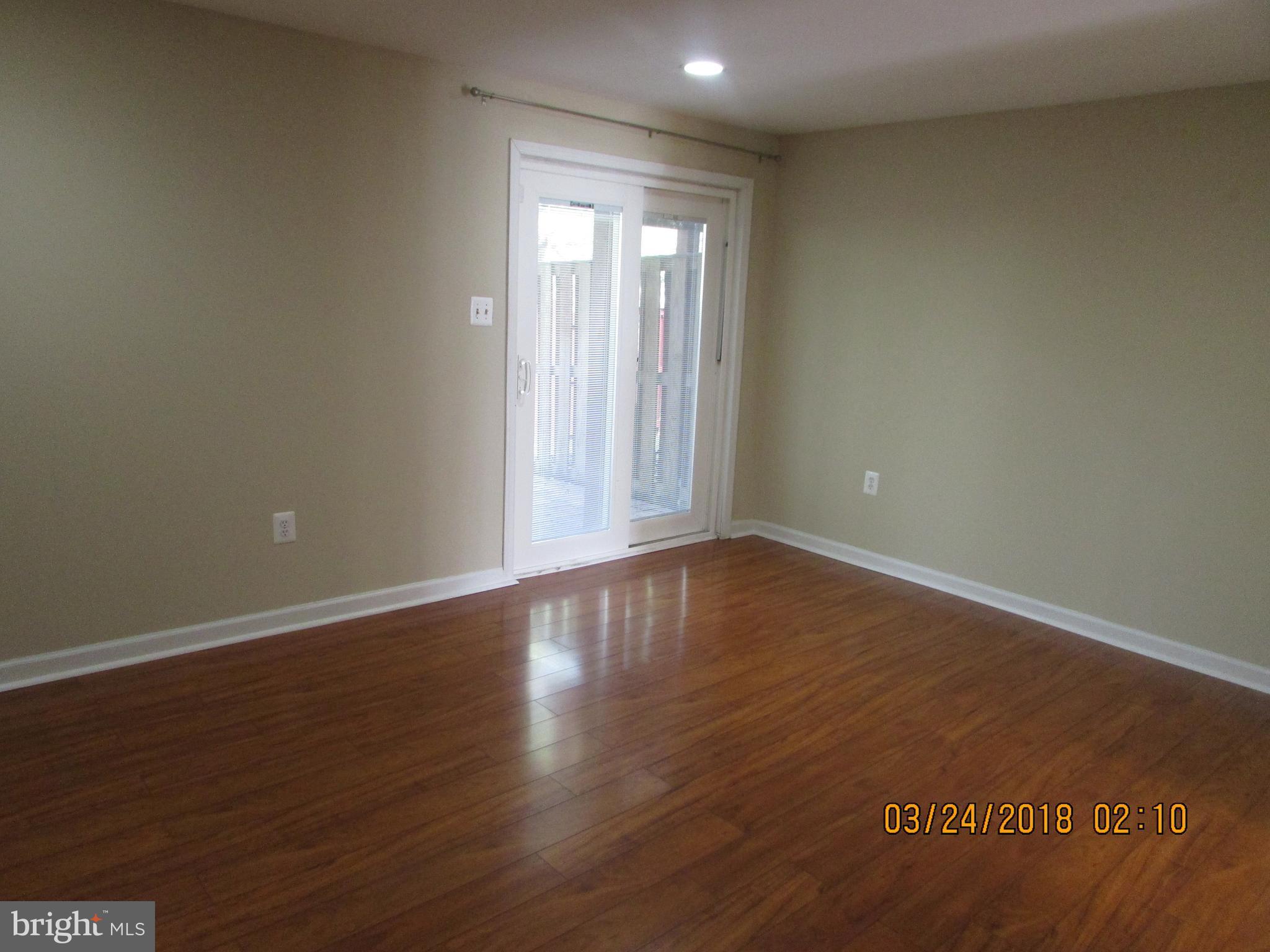 PARADISE - Residential Lease