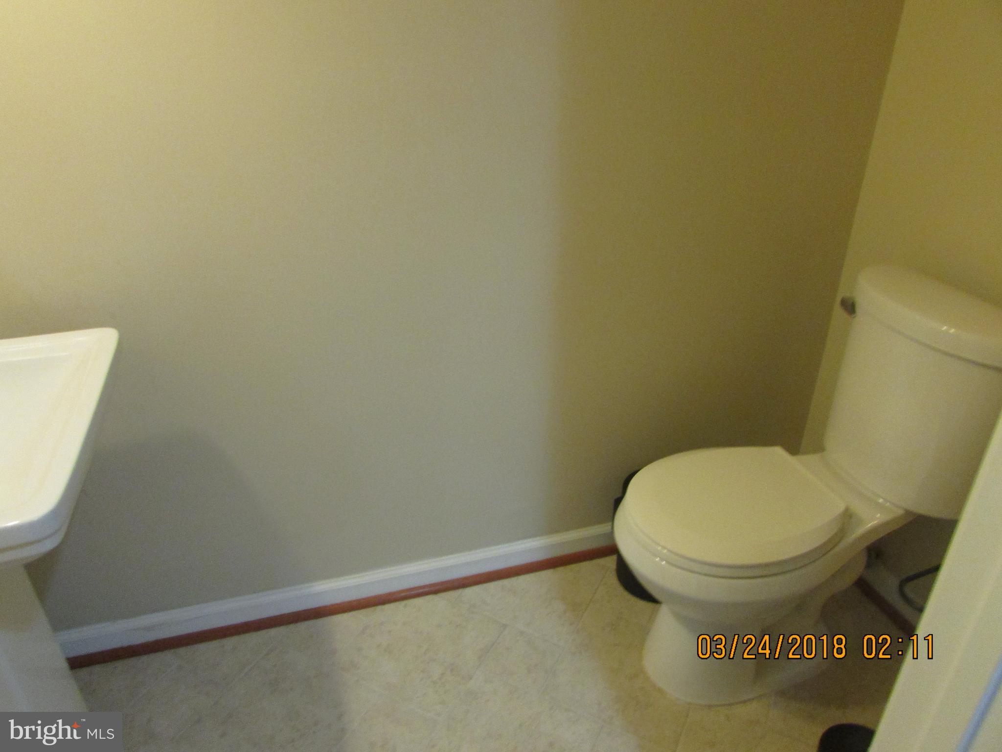 PARADISE - Residential Lease