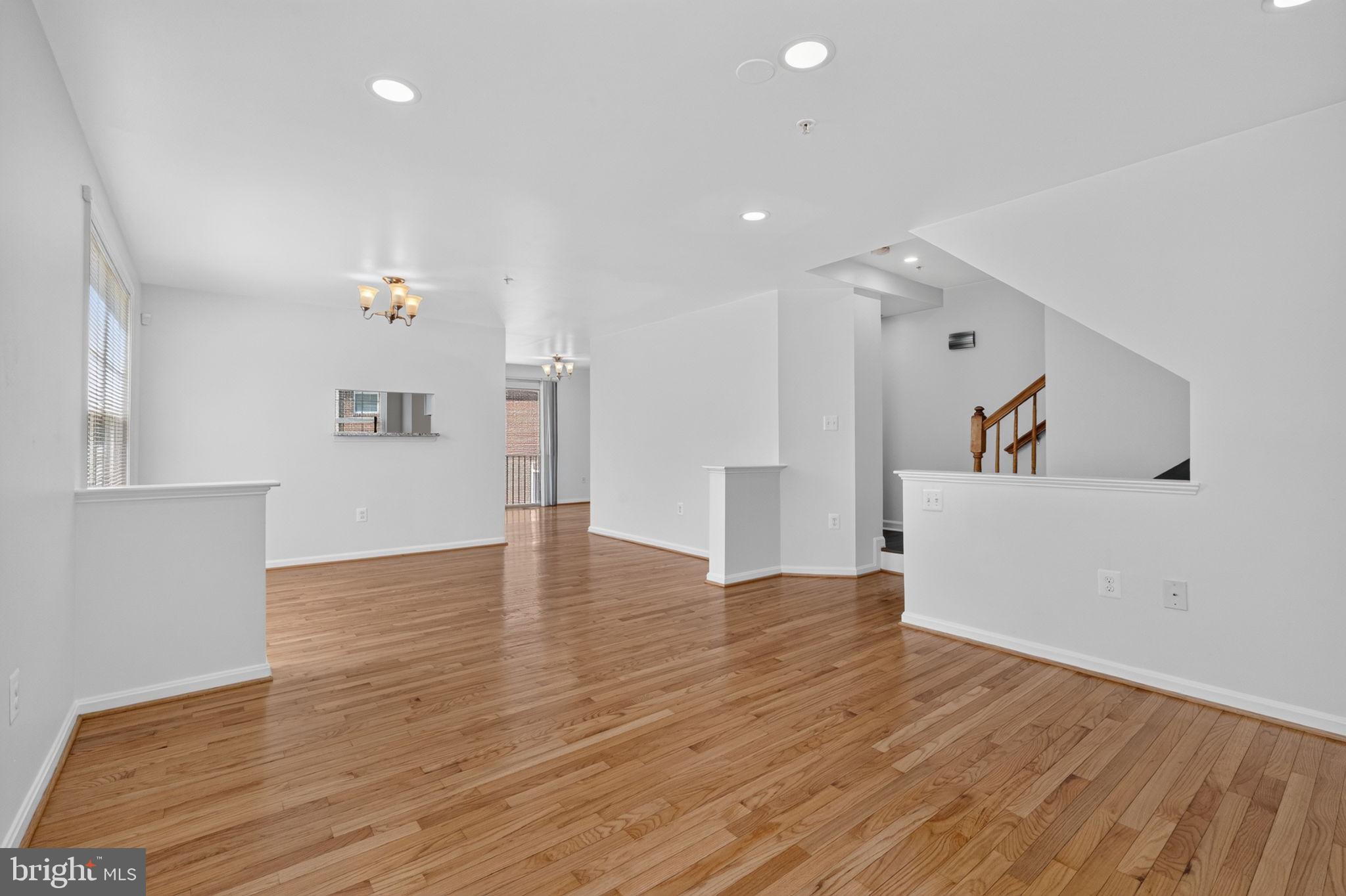 1495 HOWARD ROAD SE