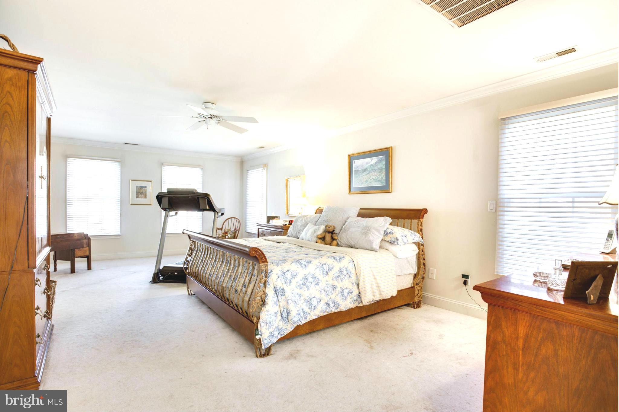 ANNAPOLIS PRESERVE - Residential