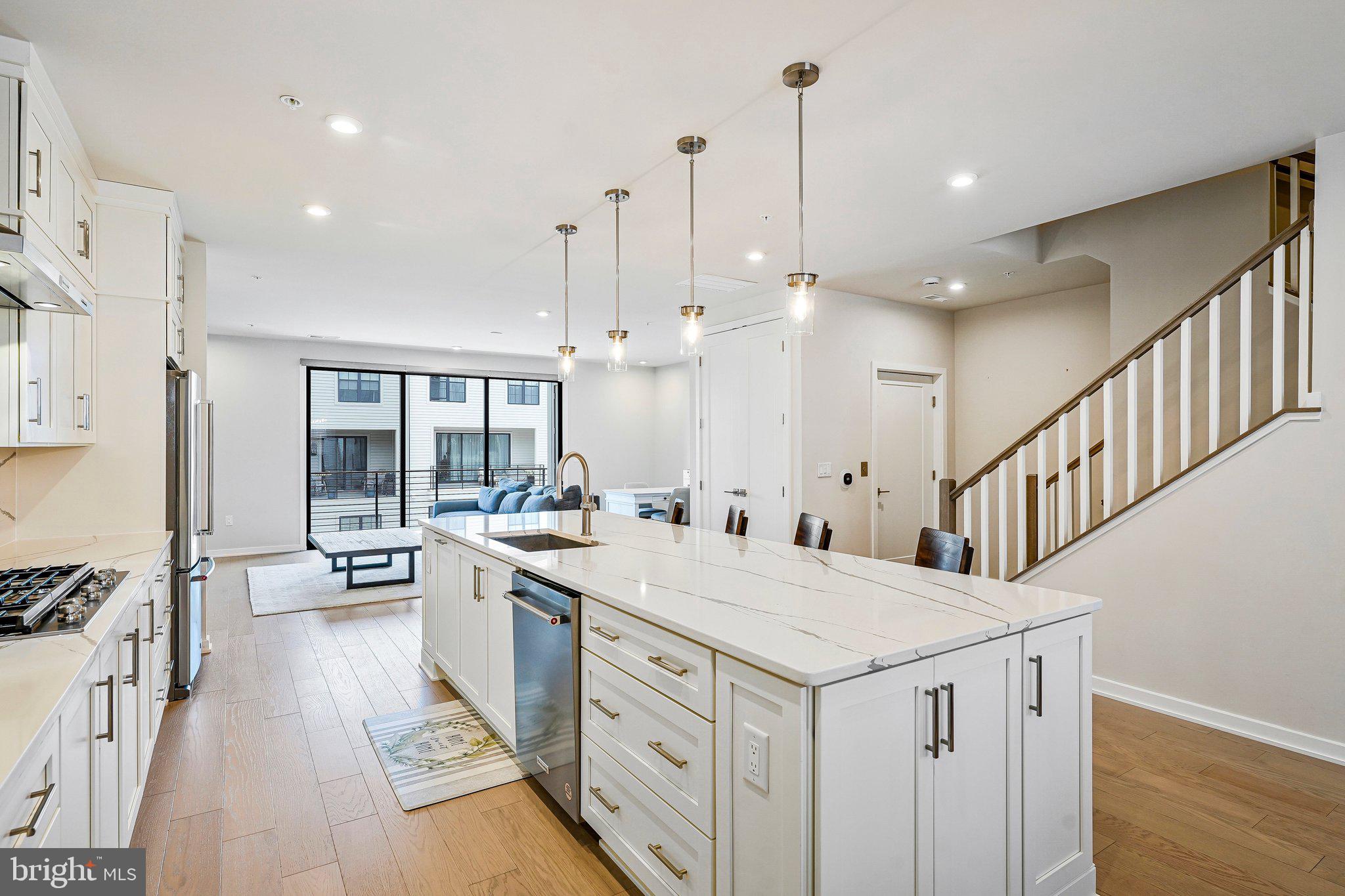 UNION PARK AT MCLEAN - Residential