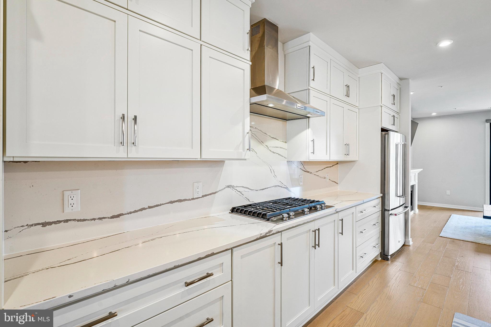 UNION PARK AT MCLEAN - Residential