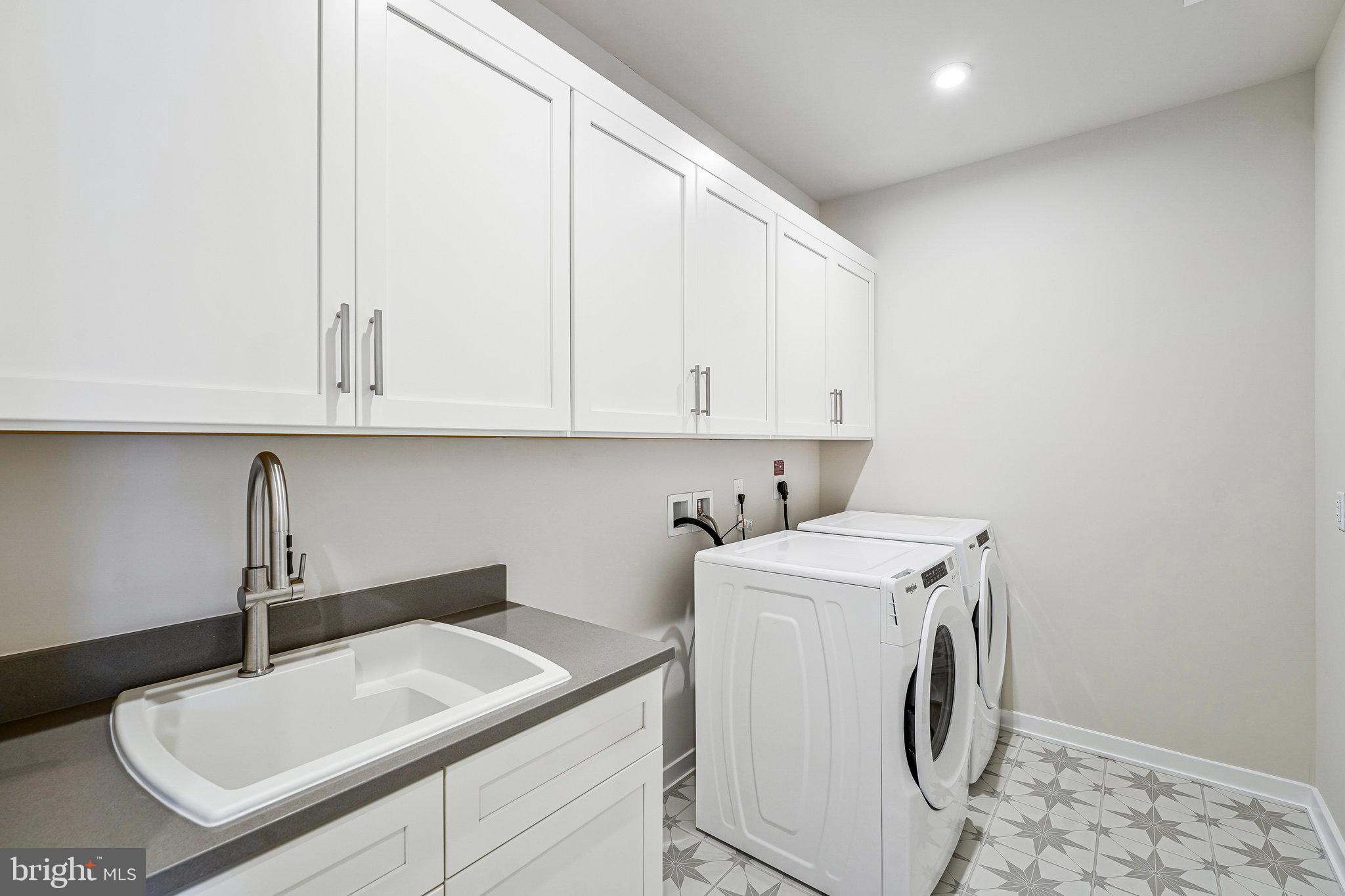 UNION PARK AT MCLEAN - Residential