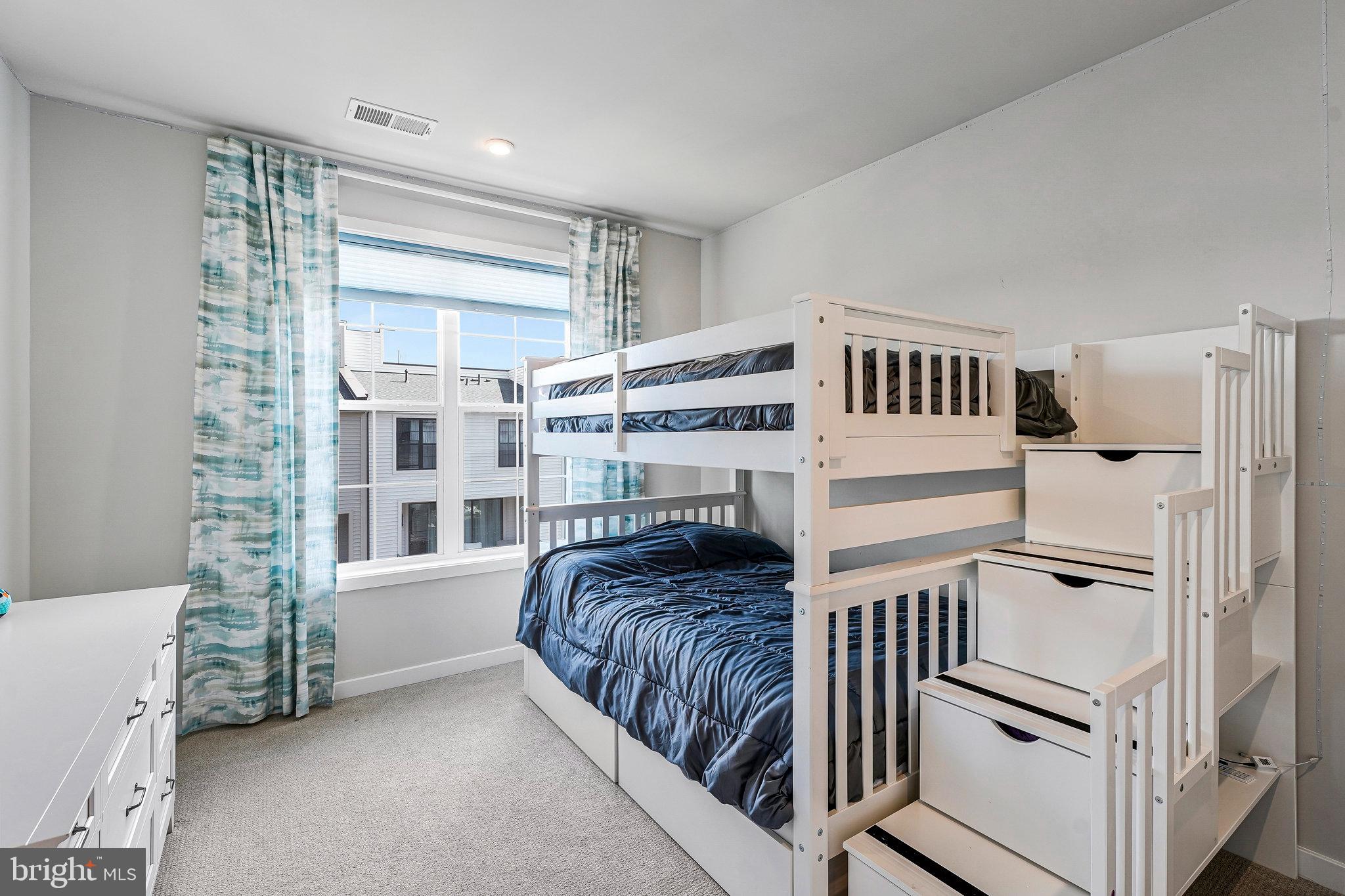 UNION PARK AT MCLEAN - Residential