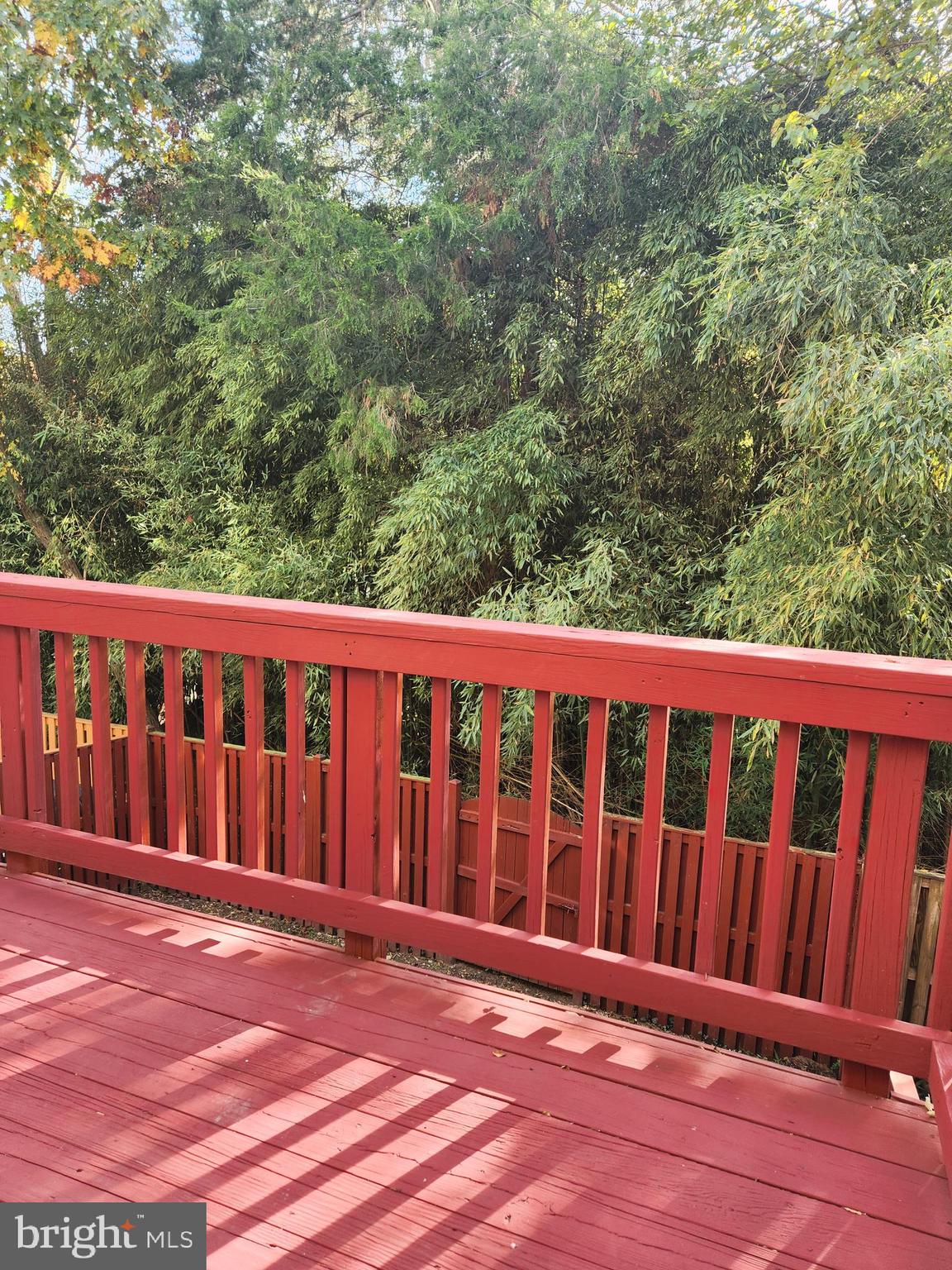 ELMWOOD - Residential Lease