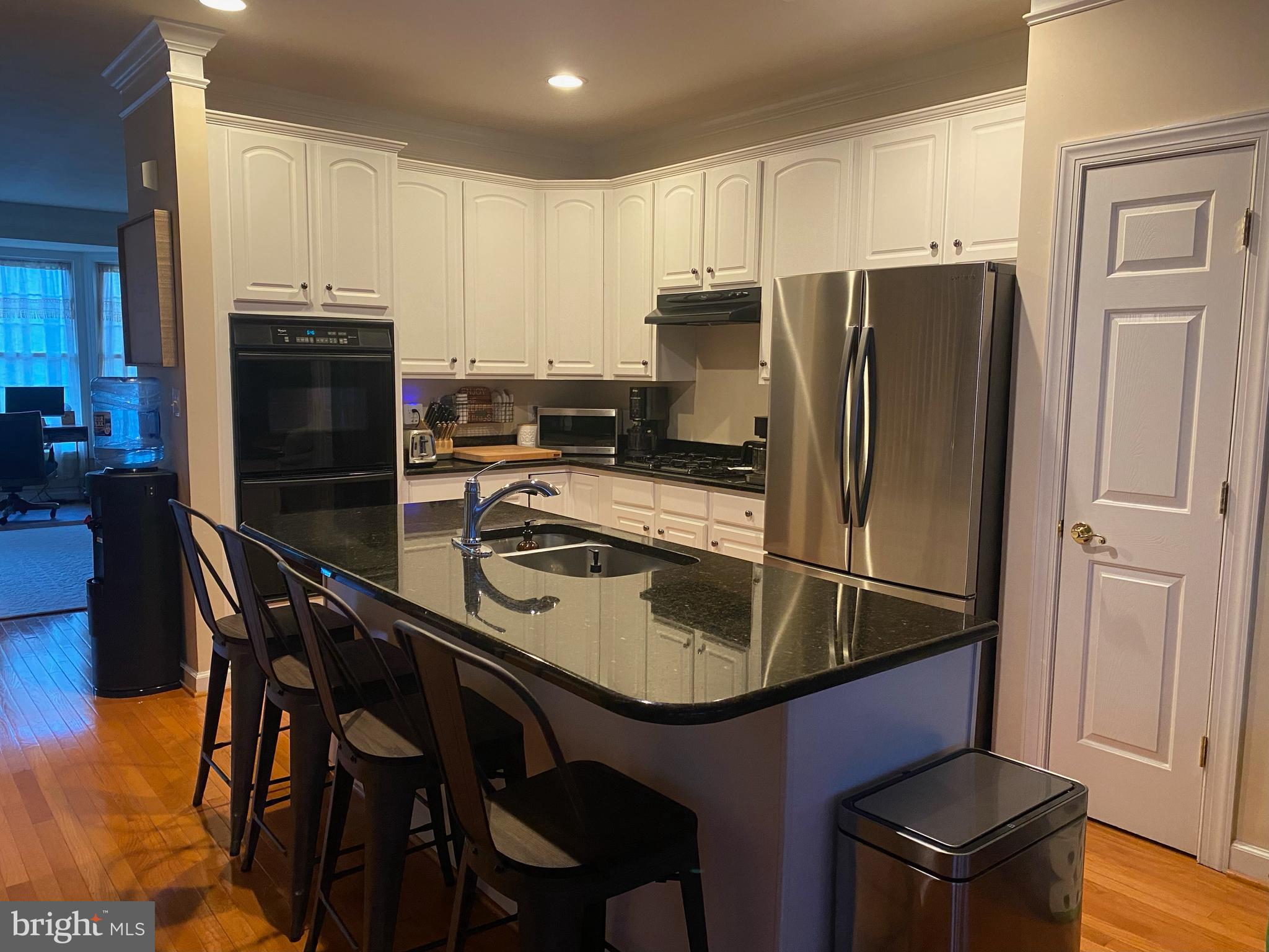 ELMWOOD - Residential Lease