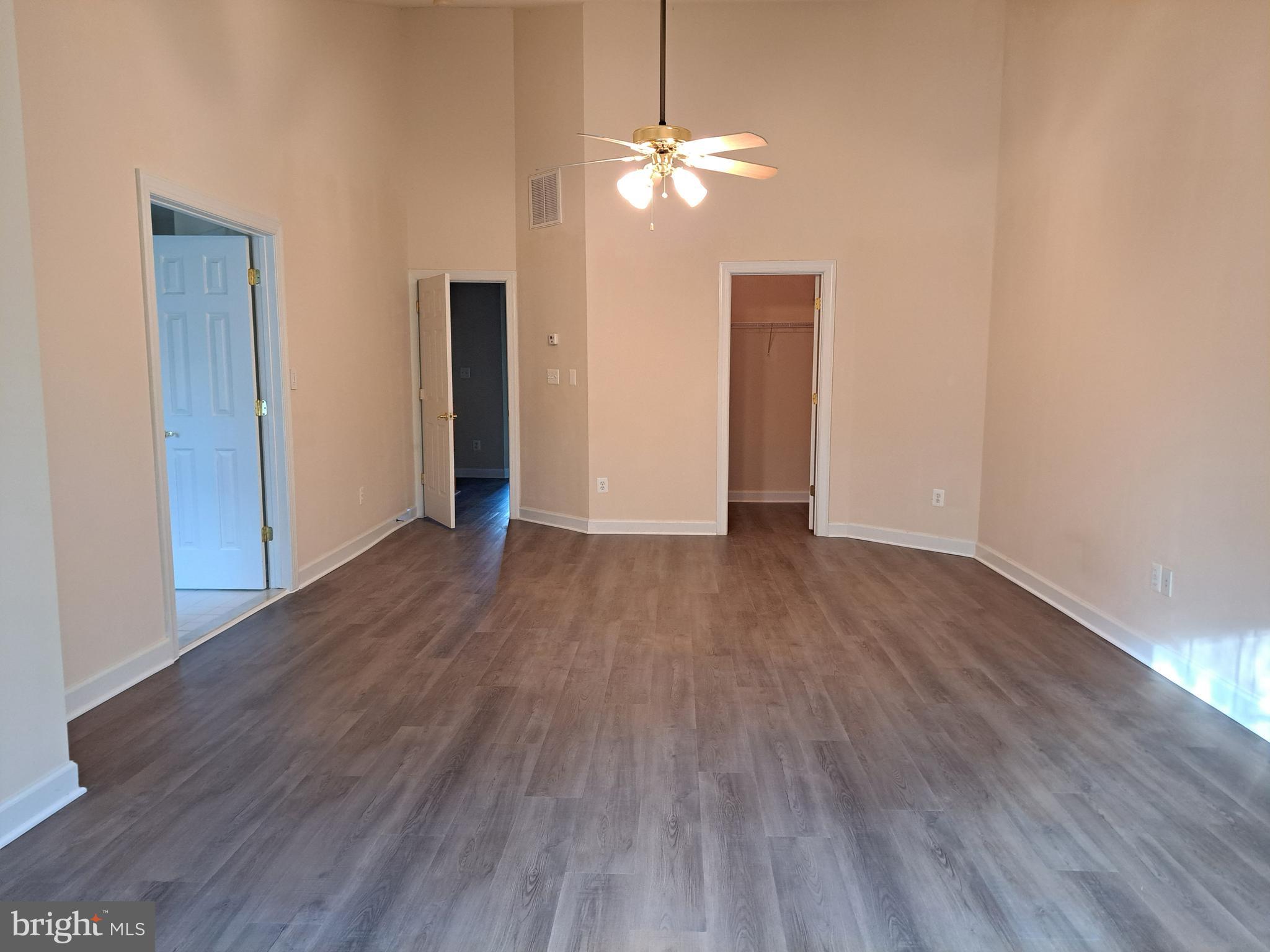 ELMWOOD - Residential Lease