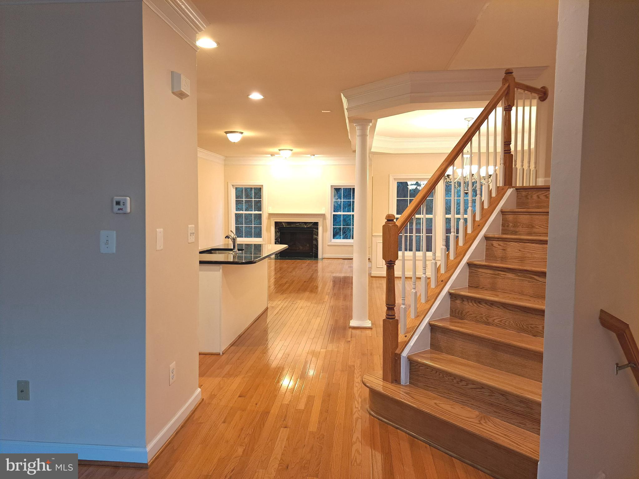 ELMWOOD - Residential Lease