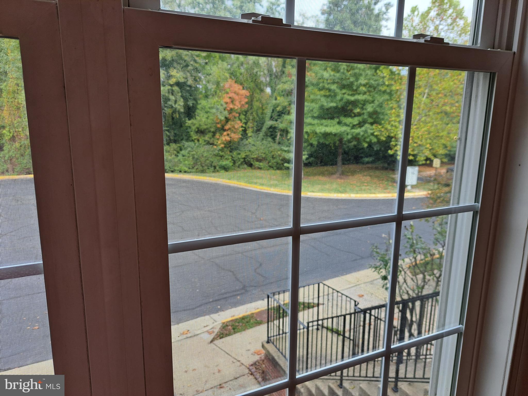 ELMWOOD - Residential Lease