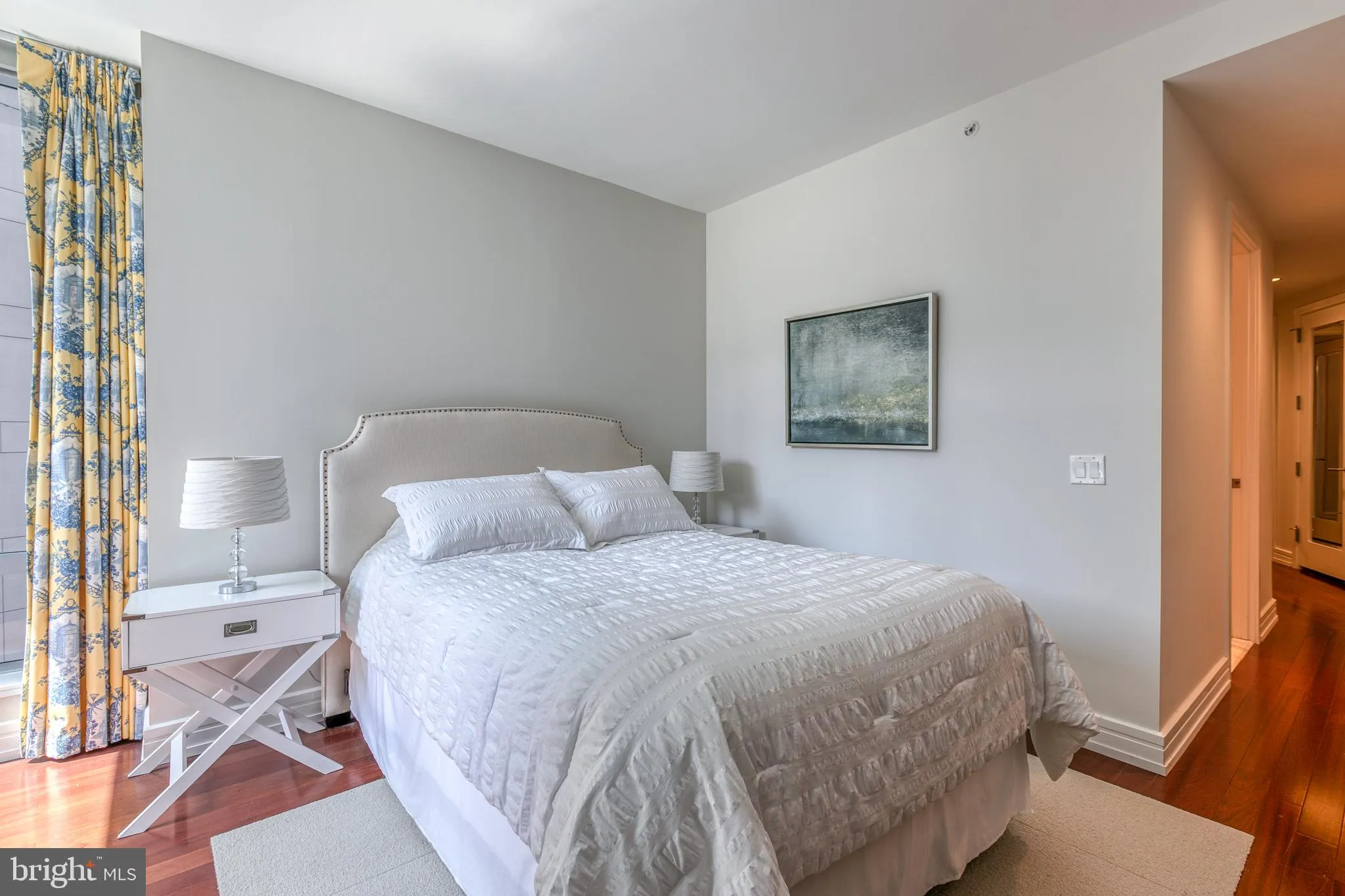 Philadelphia, Pennsylvania 19102, United States, 2 Bedrooms Bedrooms, ,2 BathroomsBathrooms,Residential,Active,257041