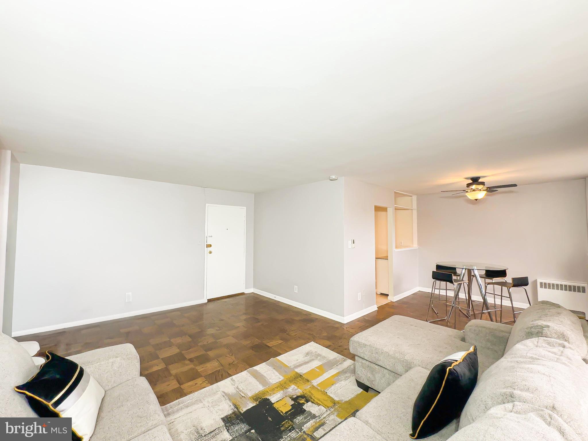 THE CAROLYN - Residential