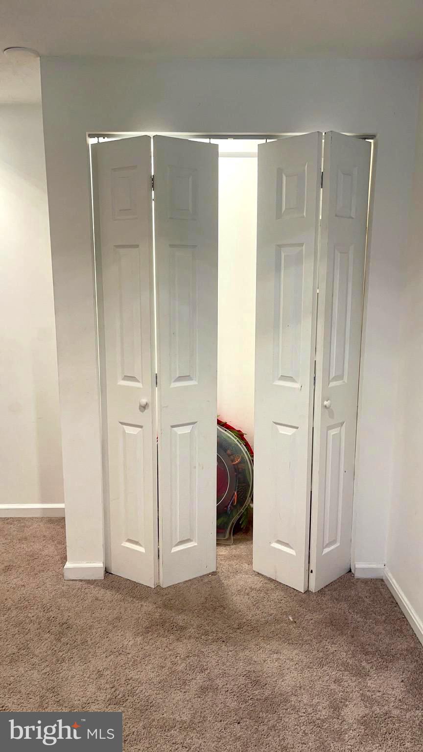 SPRINGFIELD OAKS - Residential