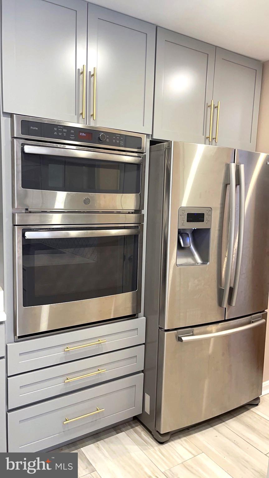 SPRINGFIELD OAKS - Residential