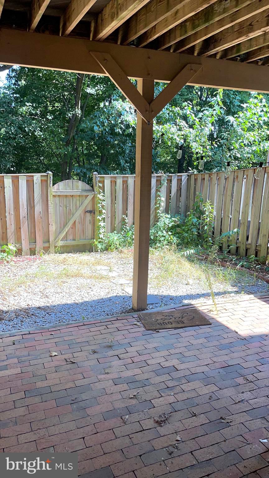 SPRINGFIELD OAKS - Residential