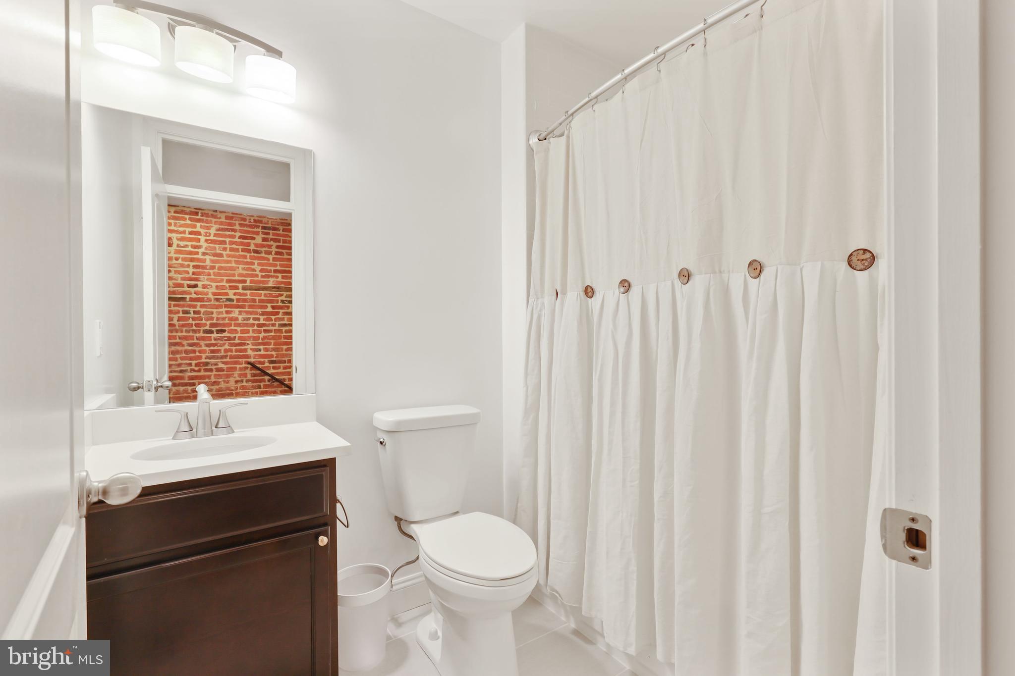 CANTON - Residential Lease