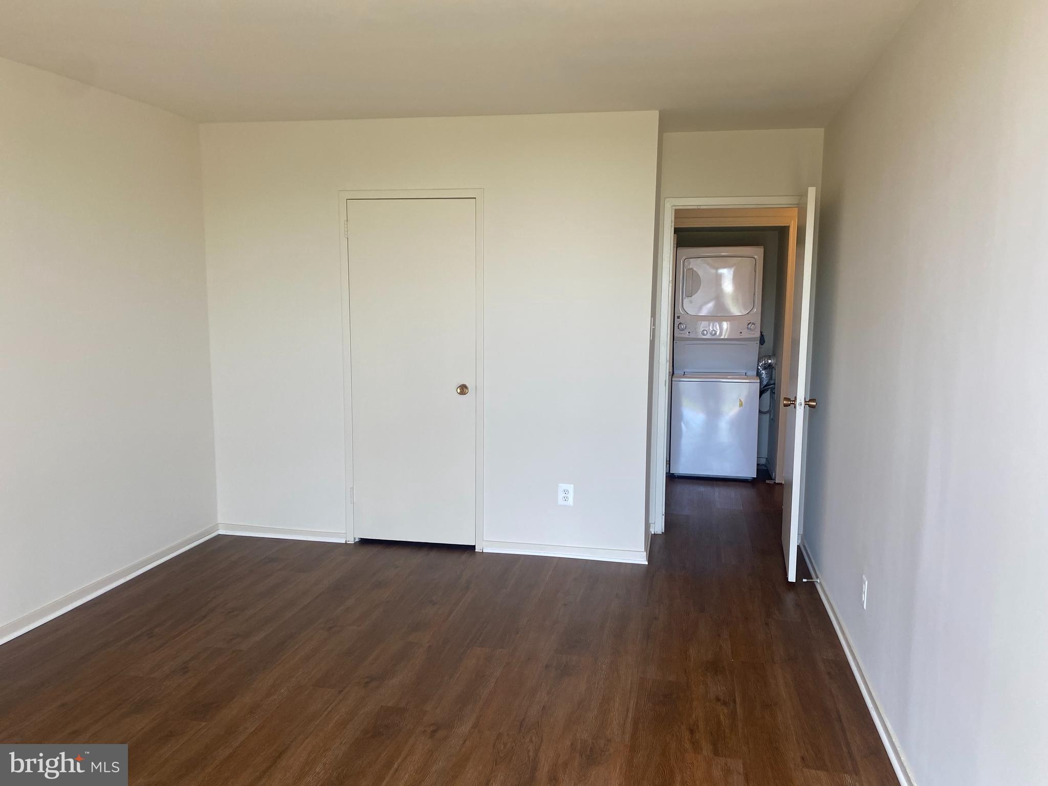 IDYLWOOD TOWERS CONDO - Residential Lease