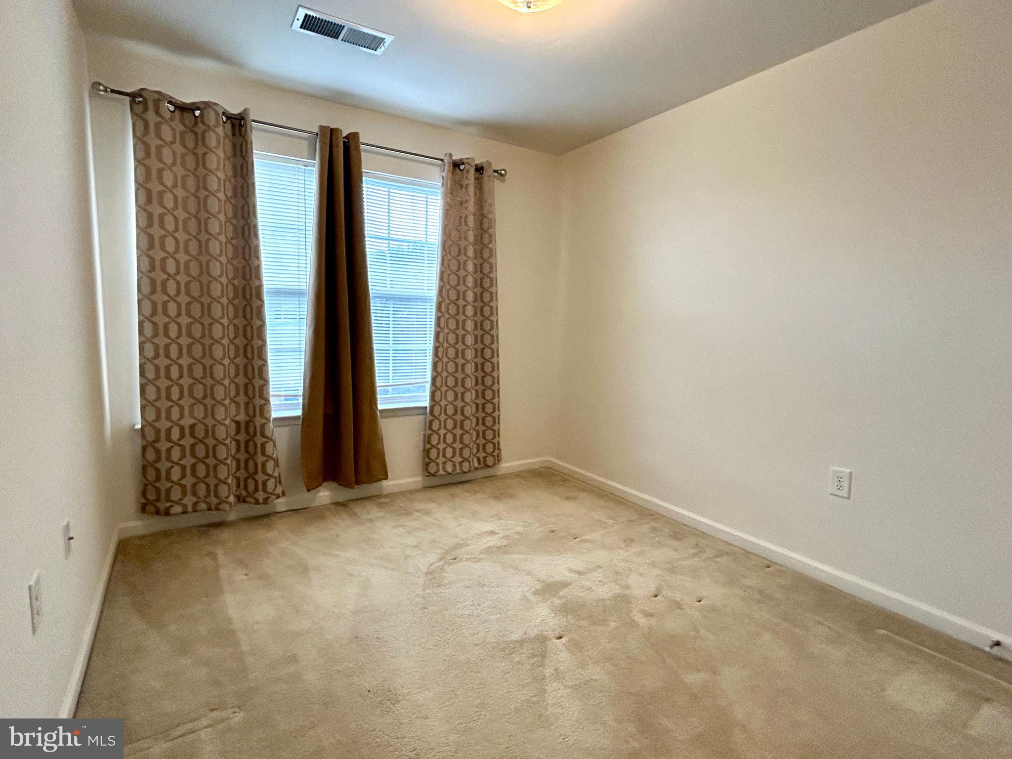 STONEBROOK VILLAGE - Residential