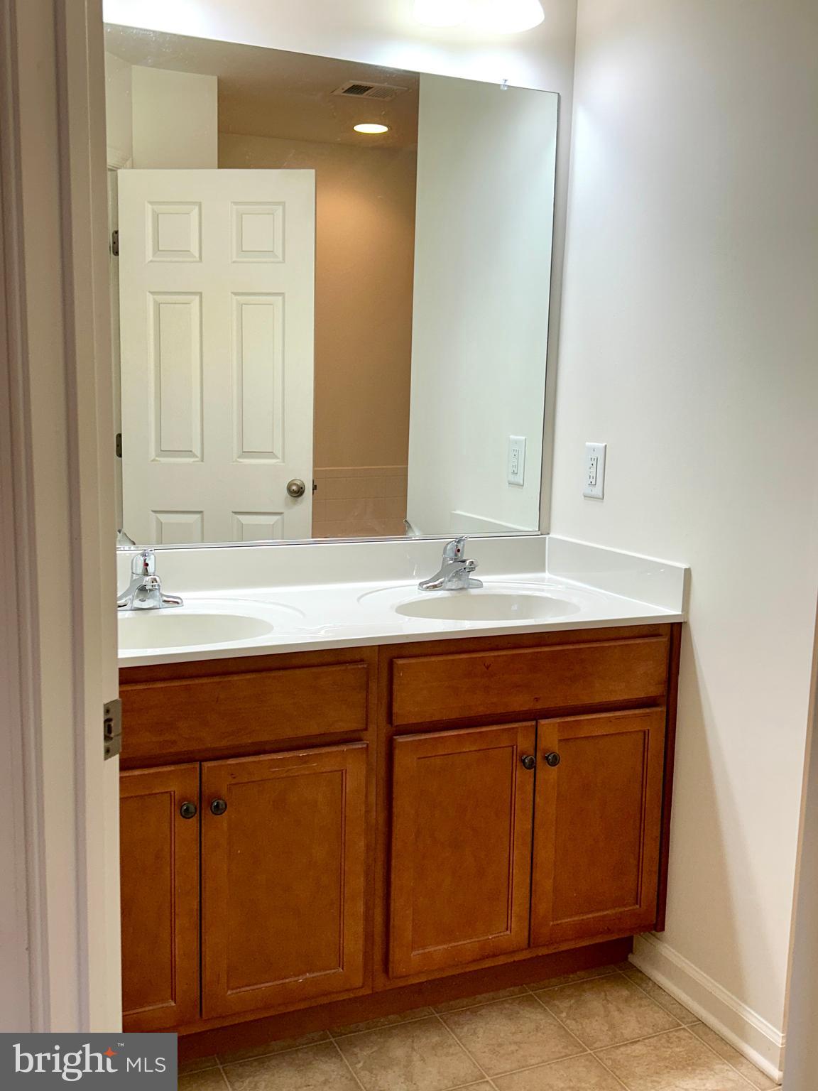 STONEBROOK VILLAGE - Residential