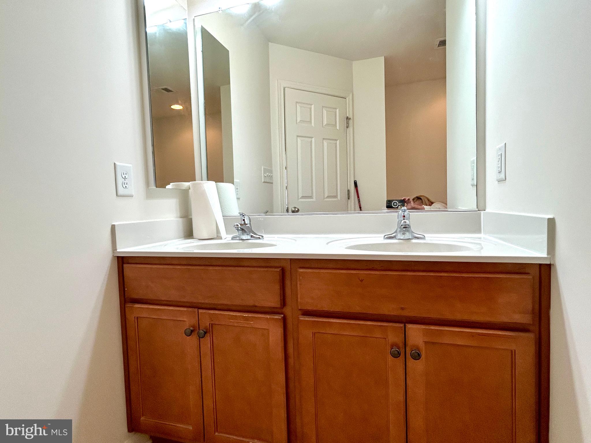 STONEBROOK VILLAGE - Residential