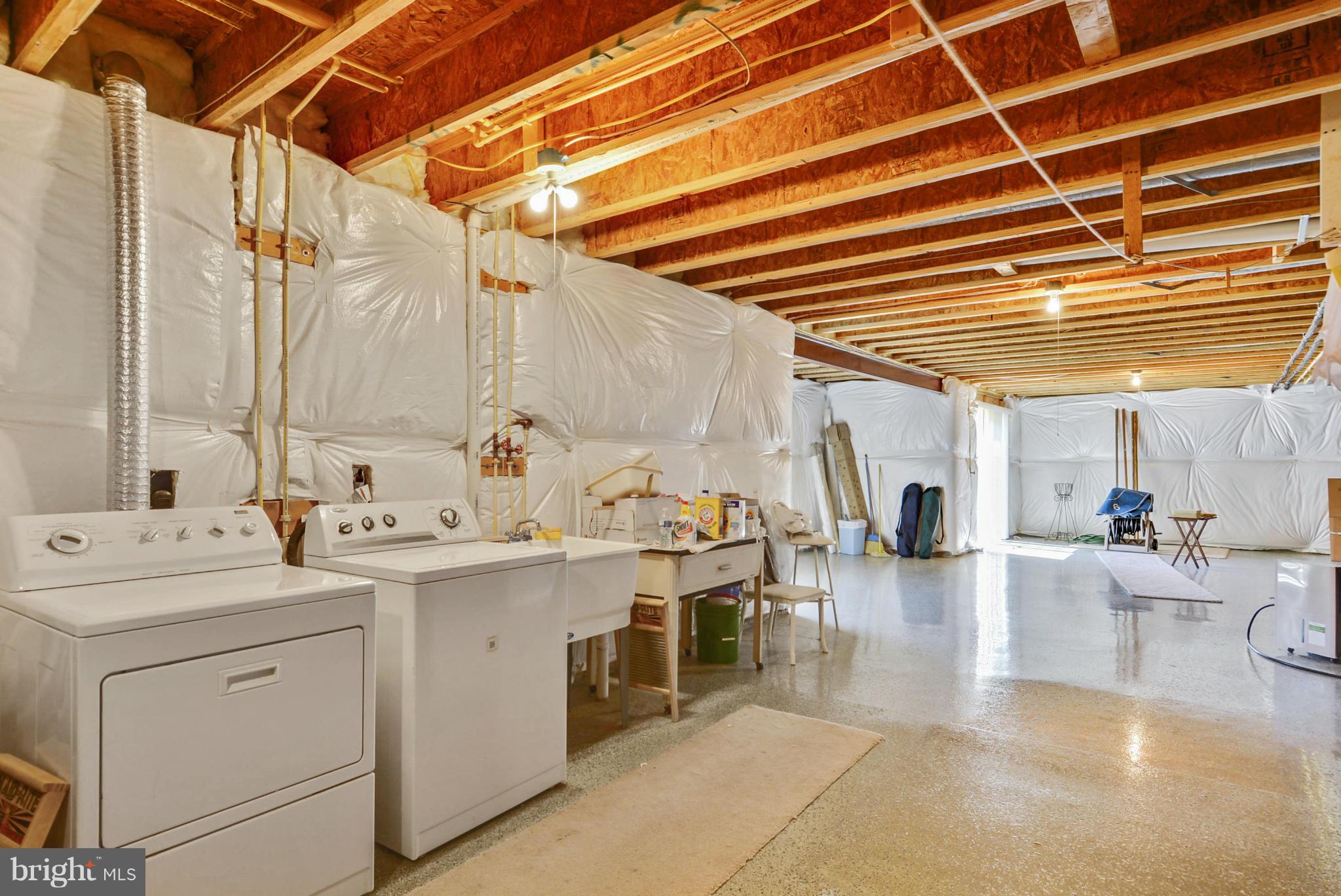 MANCHESTER FARMS - Residential